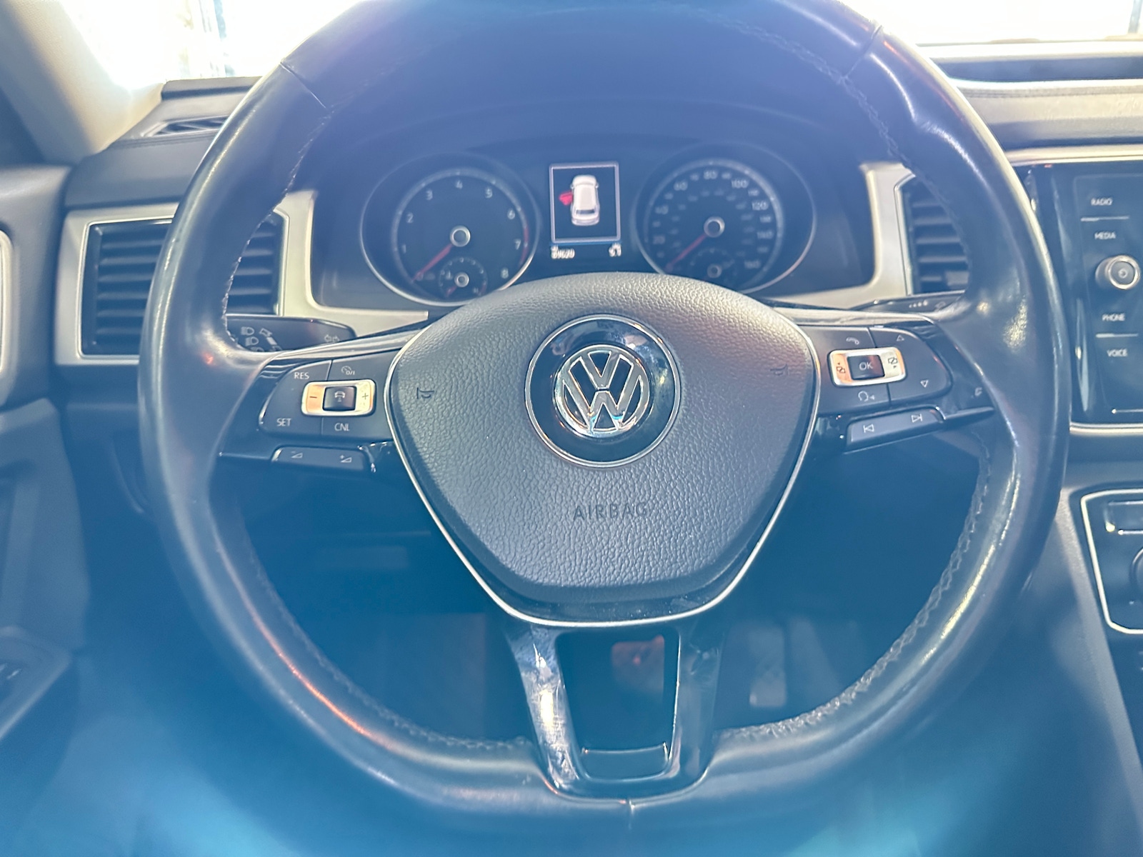 Thumbnail: 2018 Volkswagen Atlas - 5