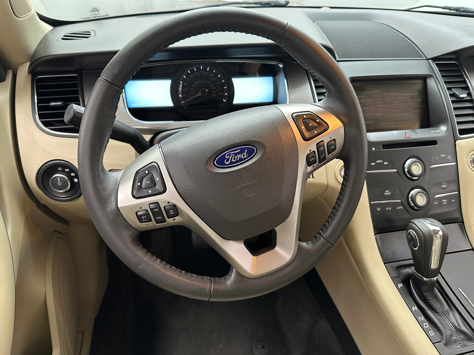 Thumbnail: 2014 Ford Taurus - 4
