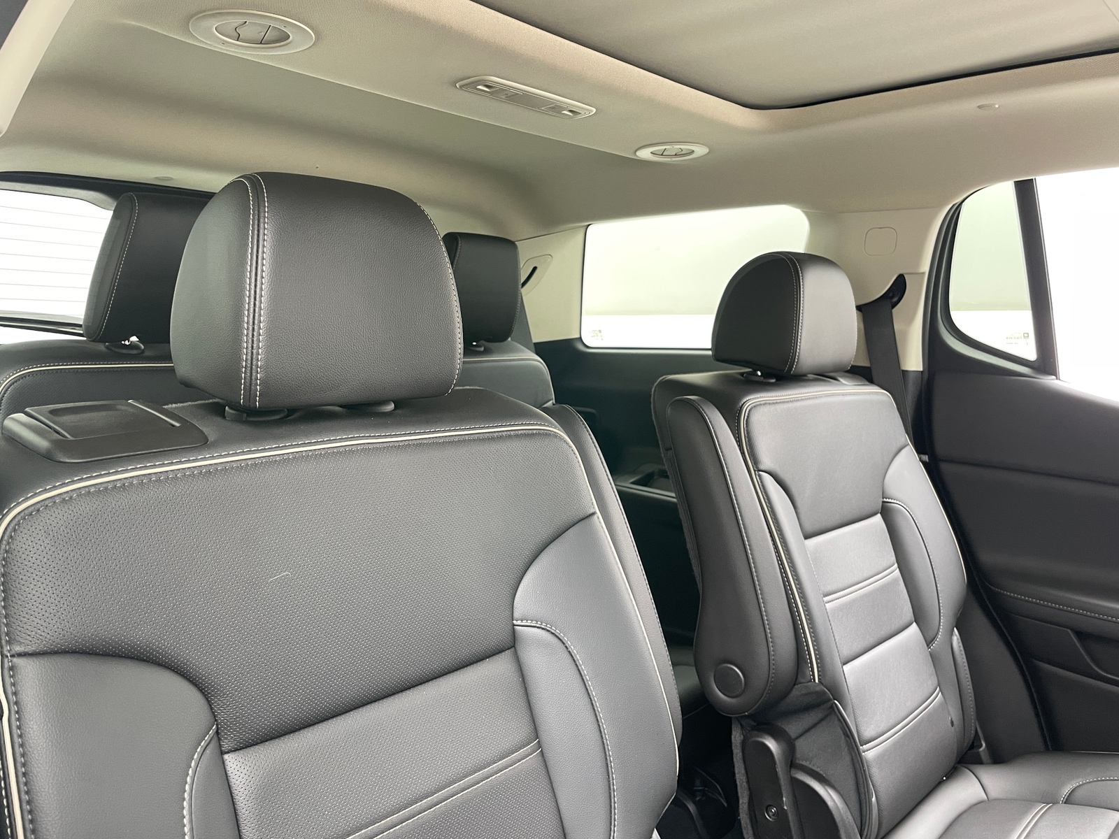 Thumbnail: 2022 GMC Acadia - 5