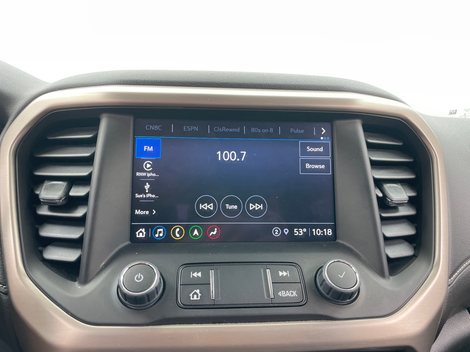Thumbnail: 2022 GMC Acadia - 3