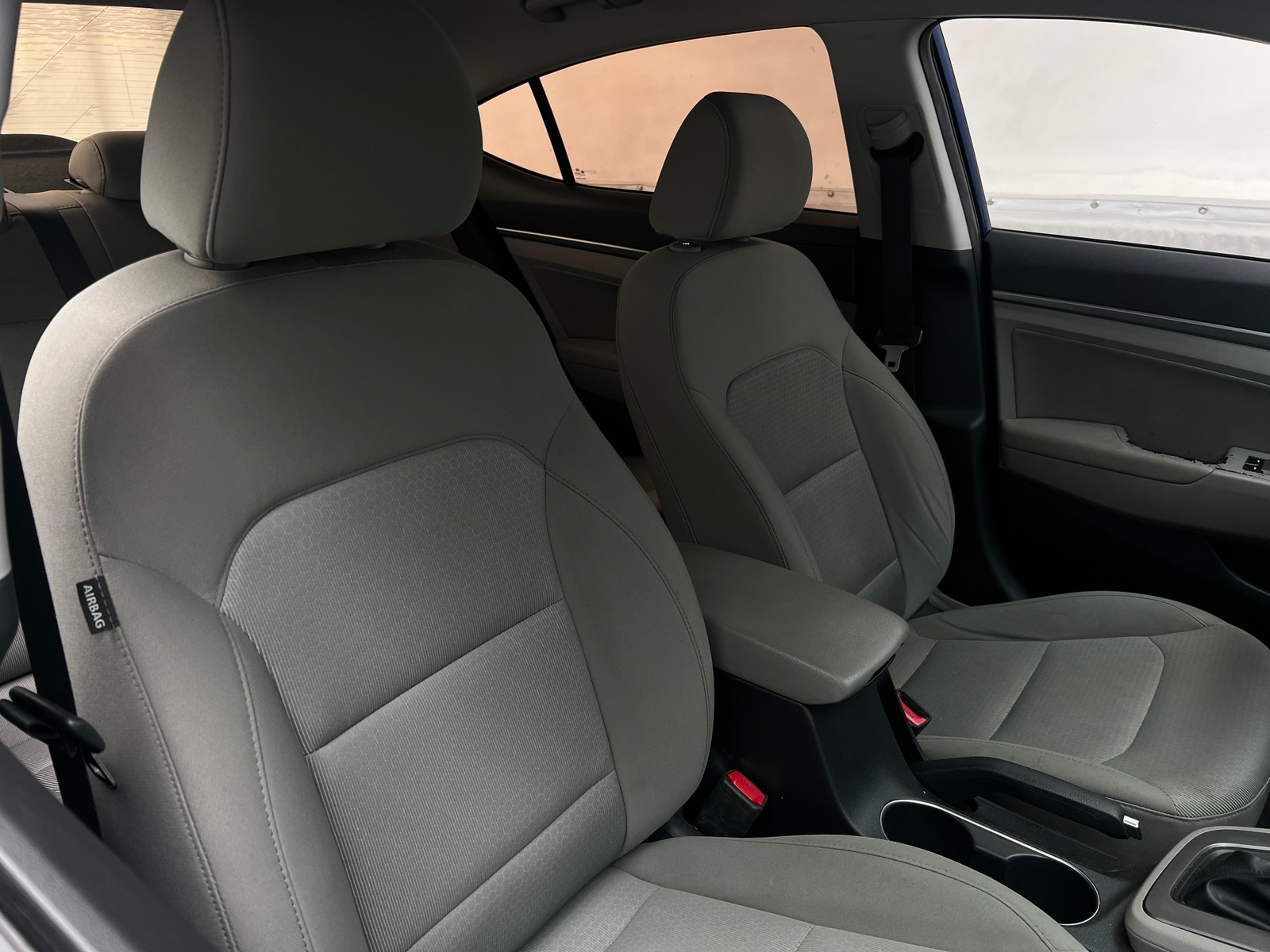 Thumbnail: 2017 Hyundai Elantra - 2