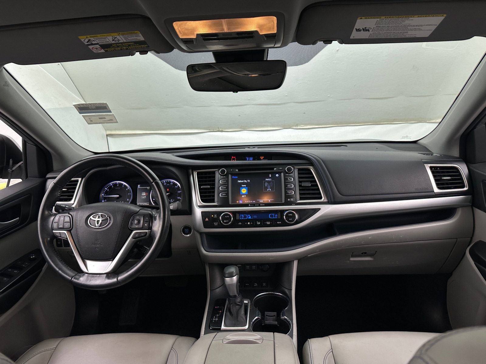 Thumbnail: 2018 Toyota Highlander - 2