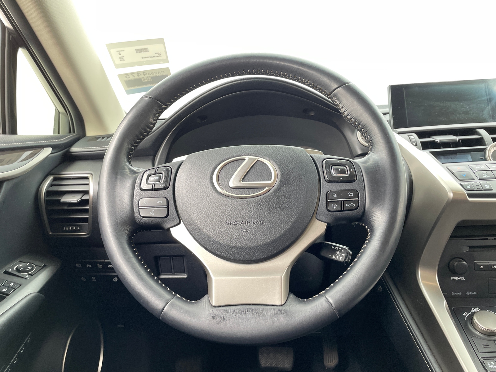 Thumbnail: 2015 Lexus NX - 4