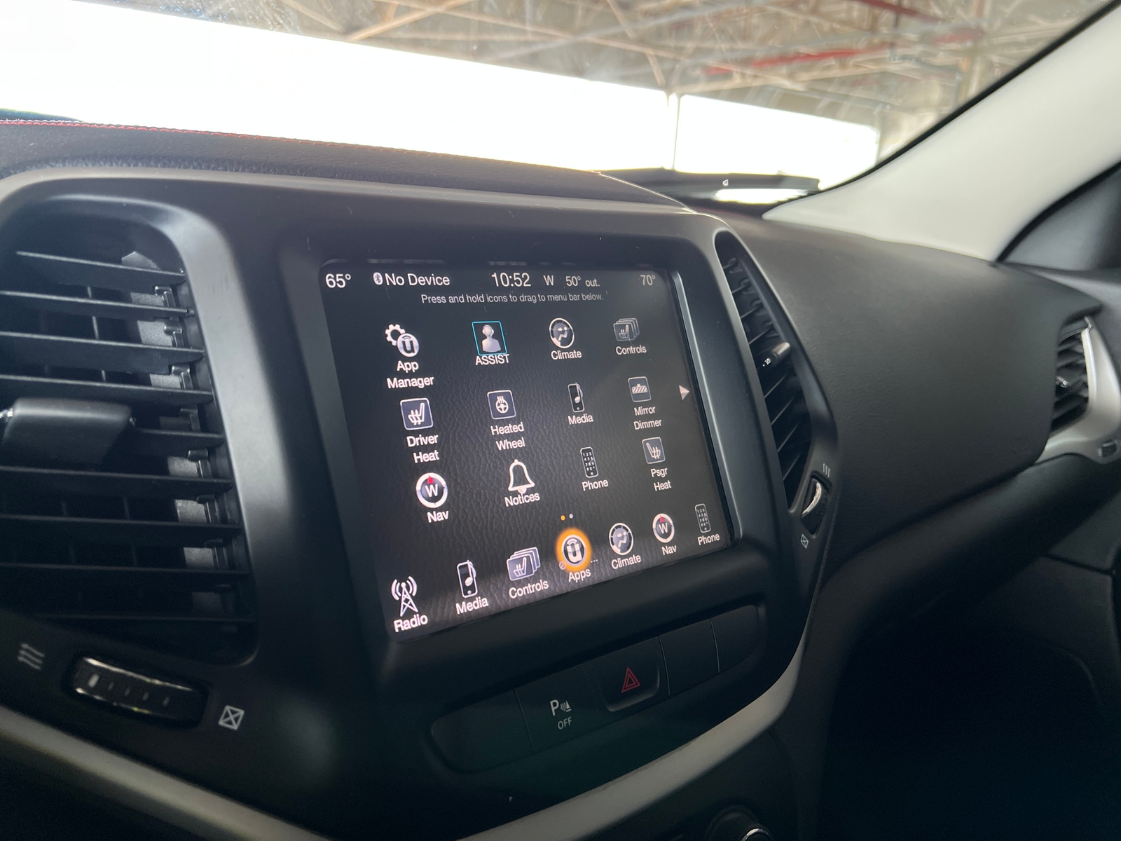 Thumbnail: 2015 Jeep Cherokee - 3