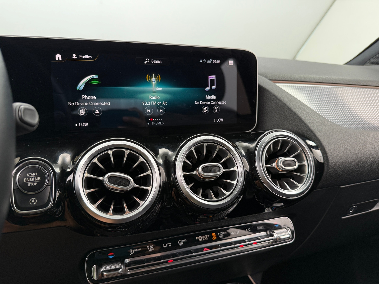 Thumbnail: 2021 Mercedes-Benz GLA - 3