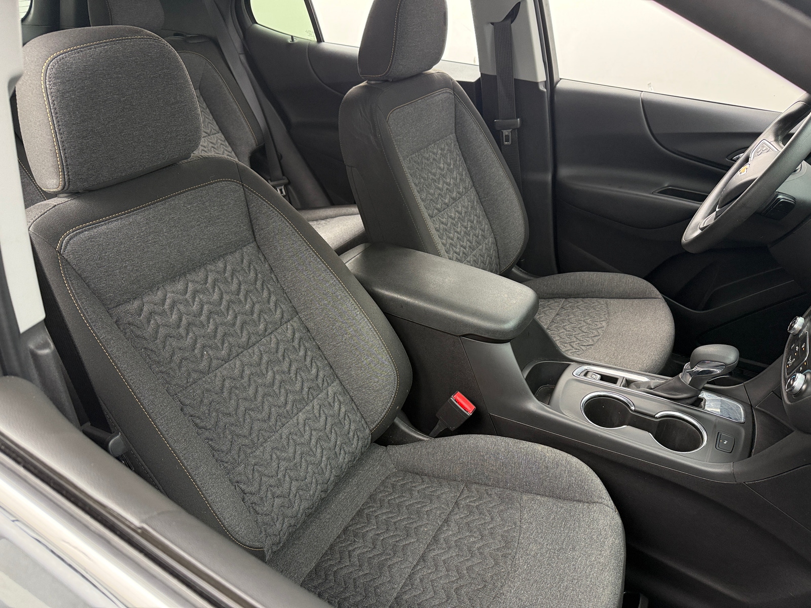 Thumbnail: 2023 Chevrolet Equinox - 2