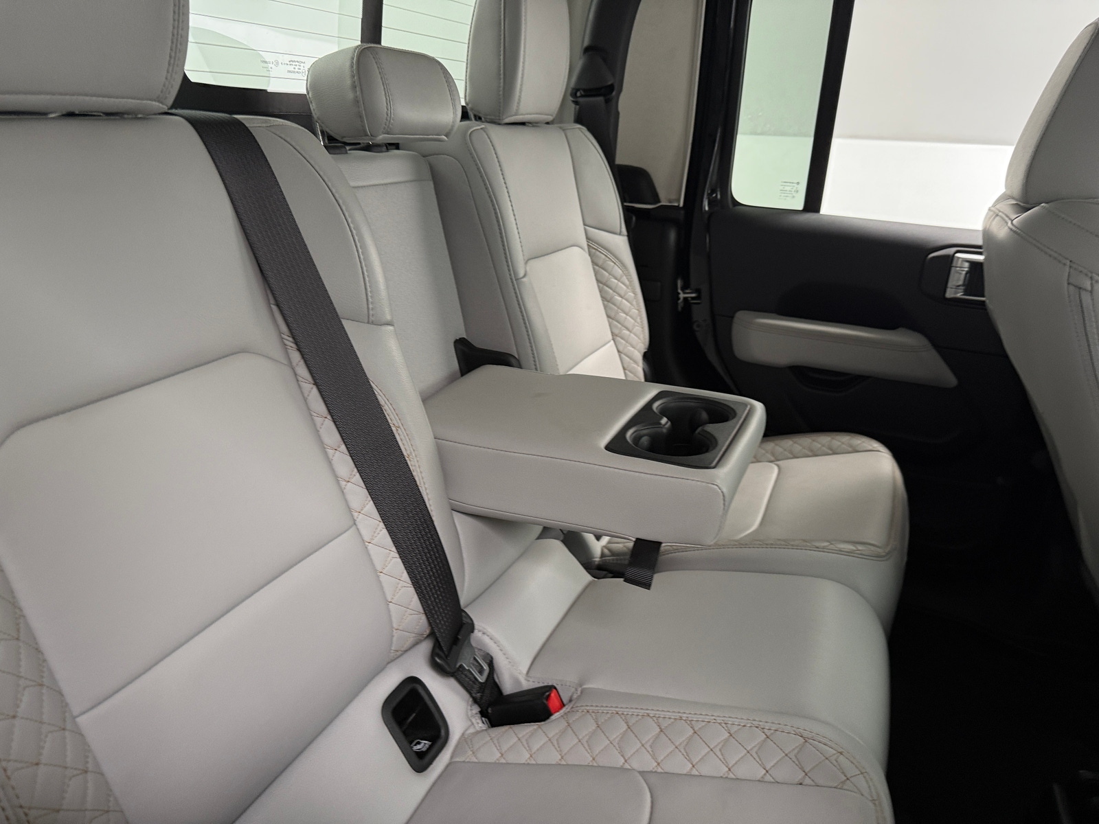Thumbnail: 2023 Jeep Gladiator - 5