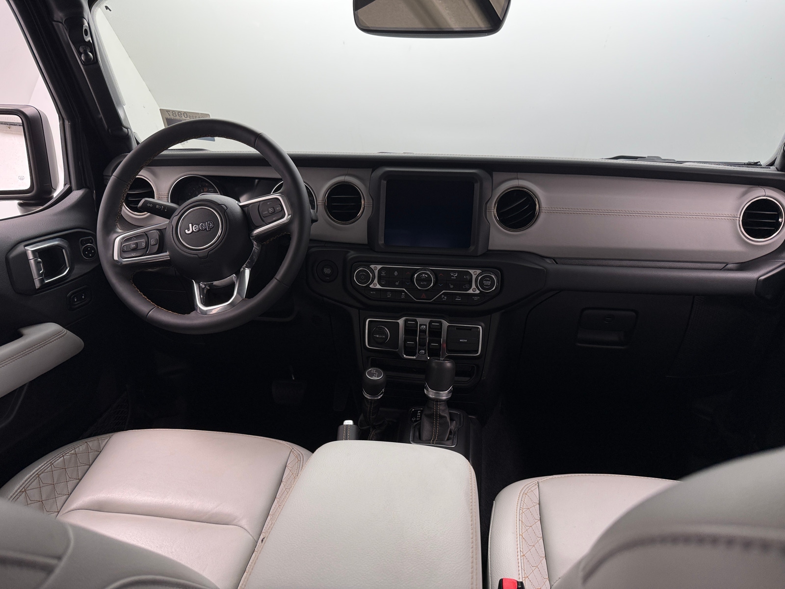 Thumbnail: 2023 Jeep Gladiator - 2