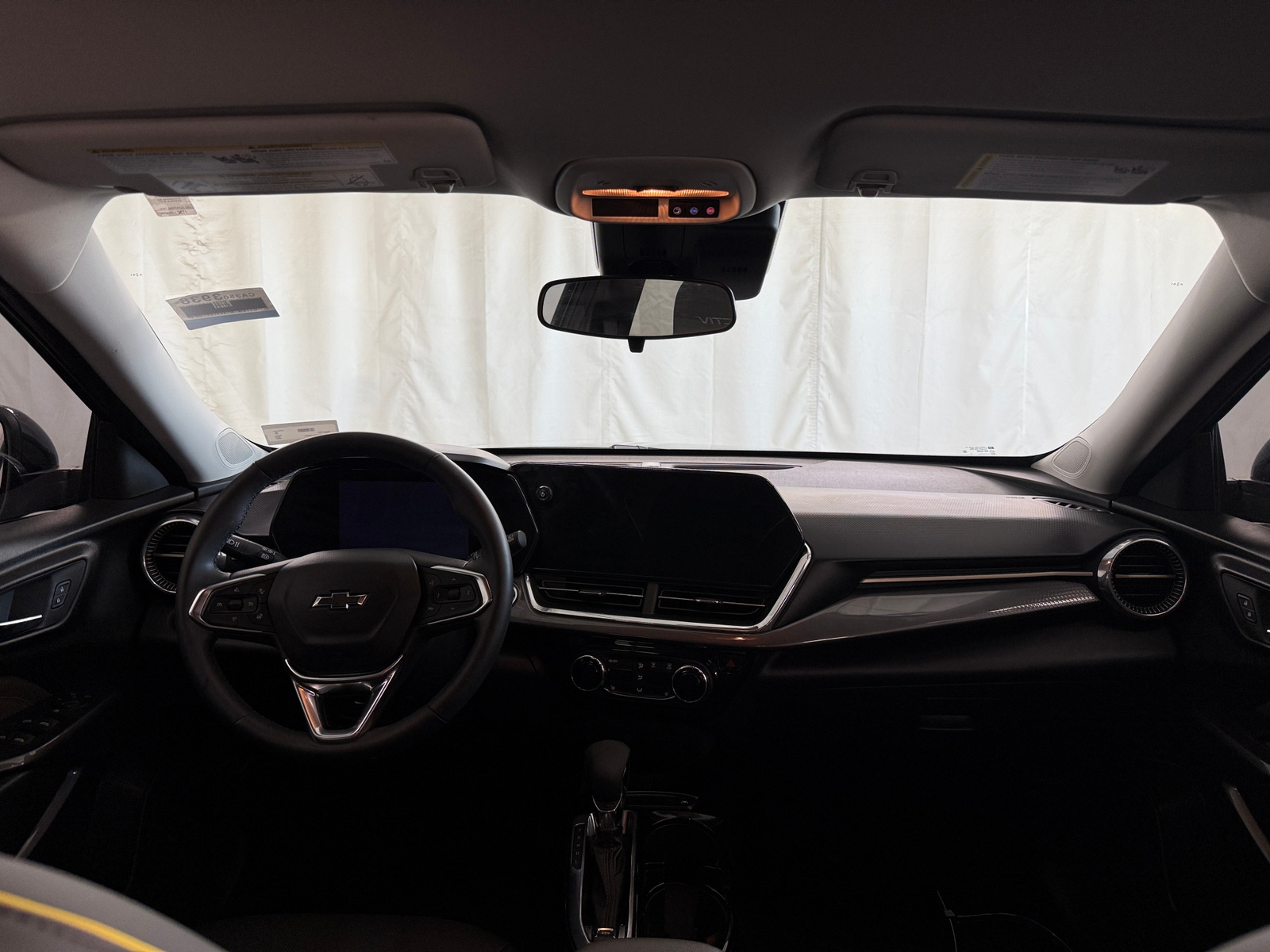 Thumbnail: 2024 Chevrolet Trax - 2