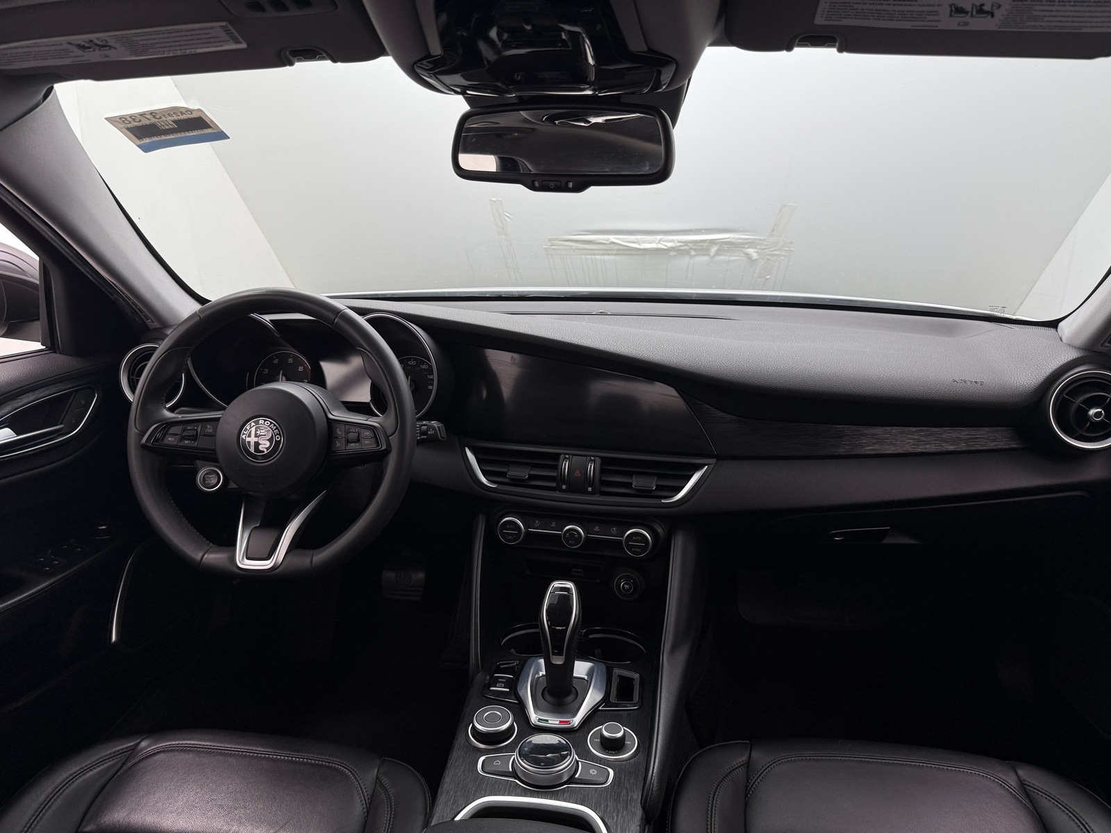 Thumbnail: 2020 Alfa Romeo Giulia - 2