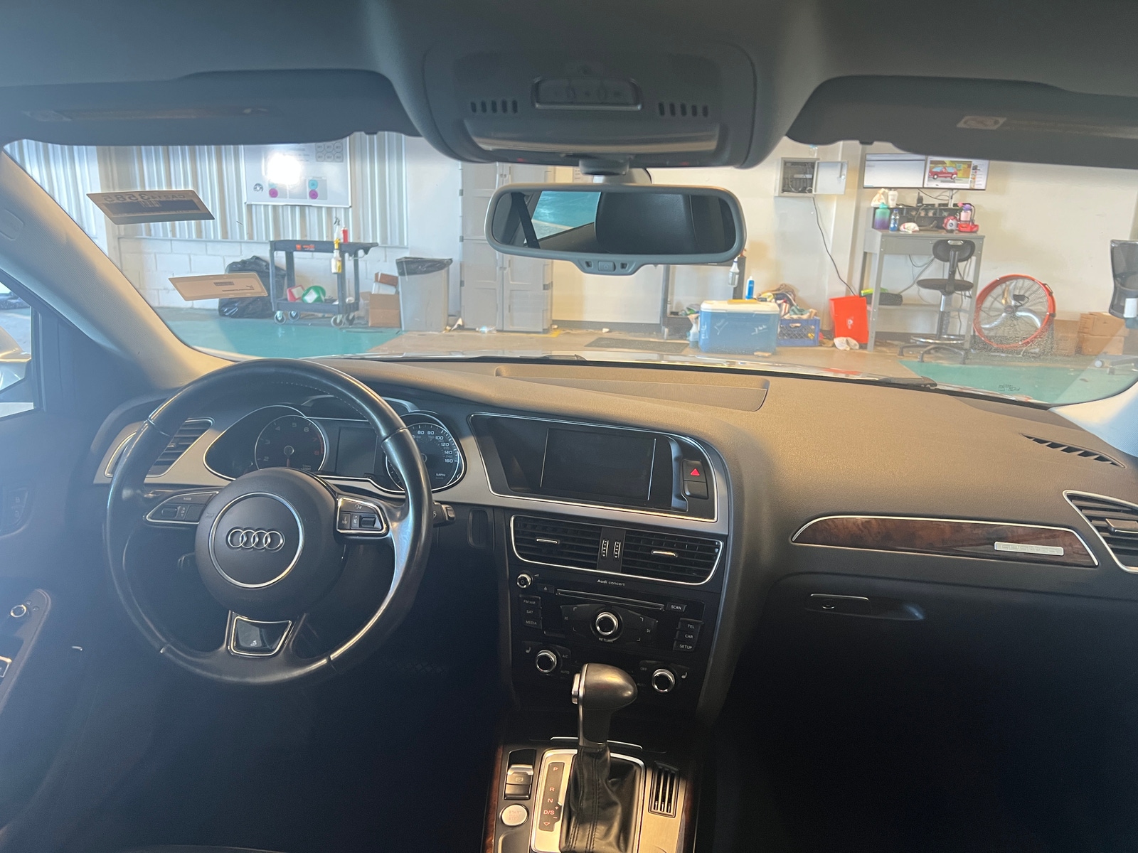Thumbnail: 2015 Audi A4 - 2