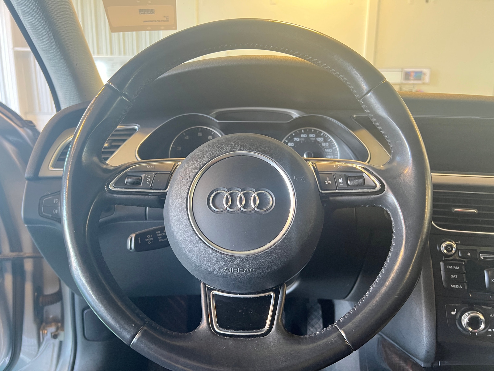 Thumbnail: 2015 Audi A4 - 4