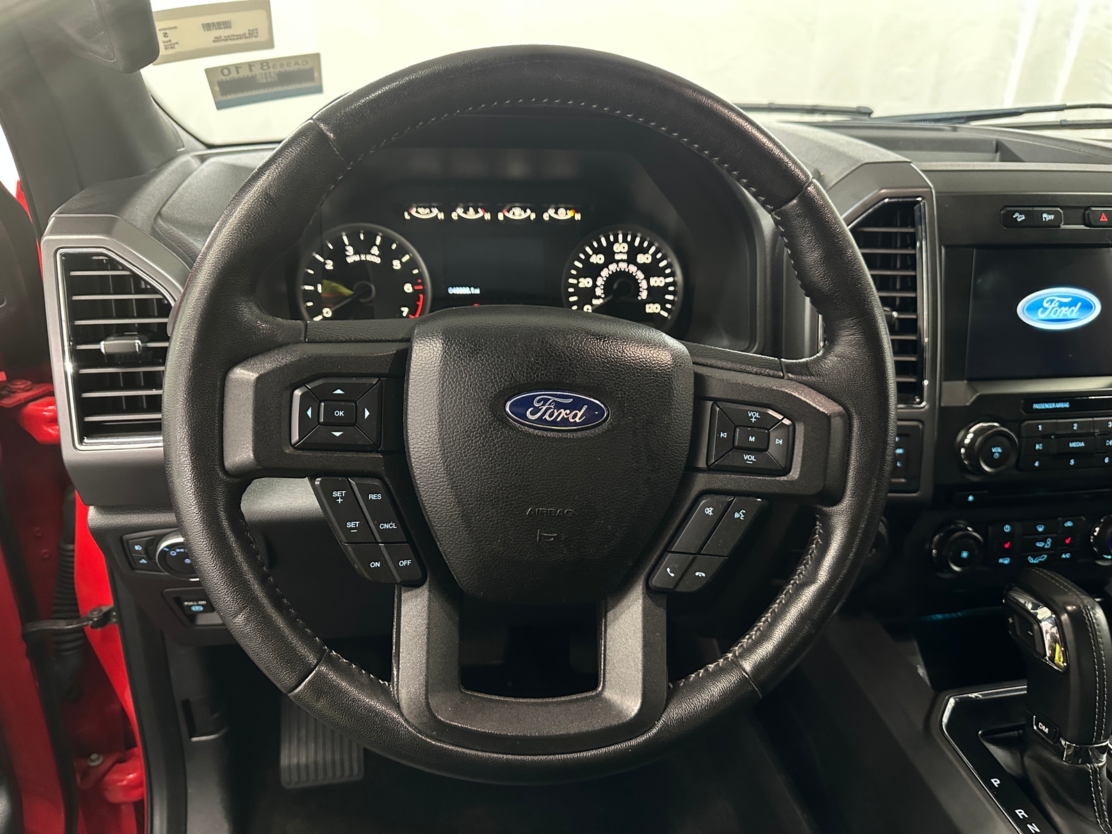 Thumbnail: 2018 Ford Econoline - 5