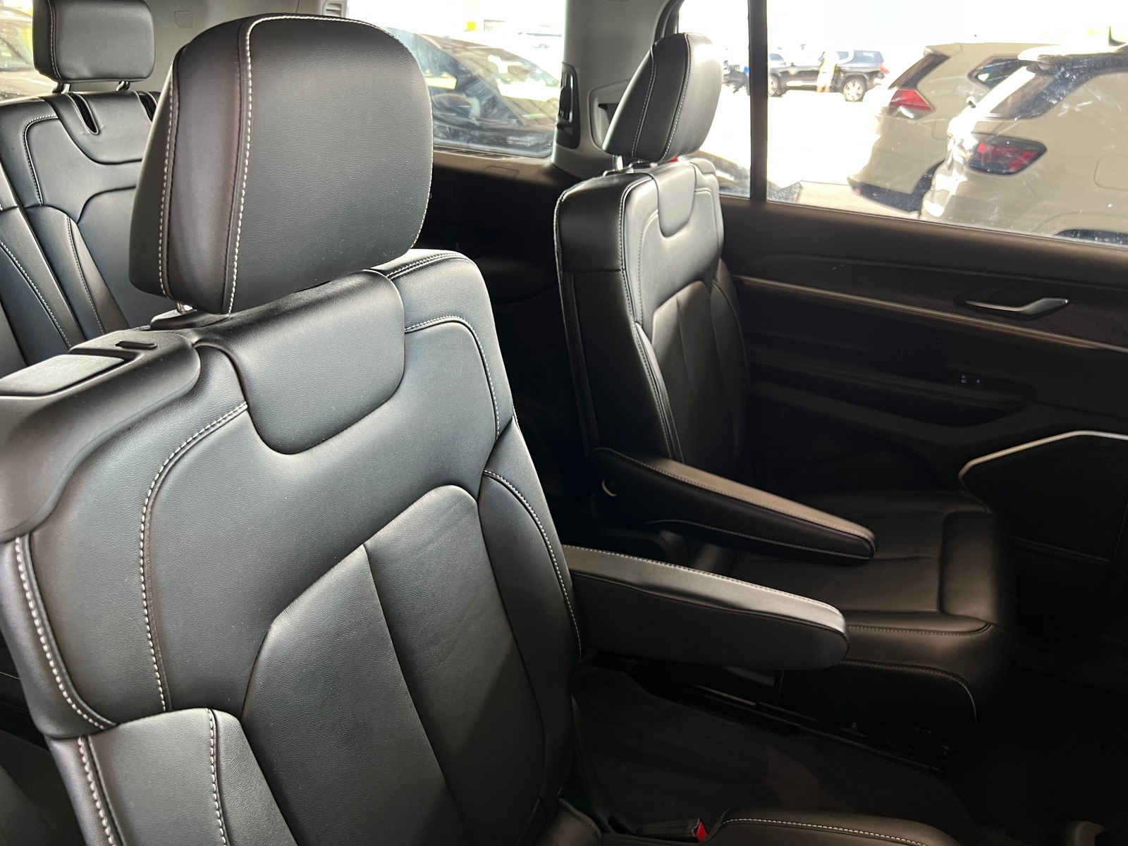 Thumbnail: 2021 Jeep Grand Cherokee L - 5