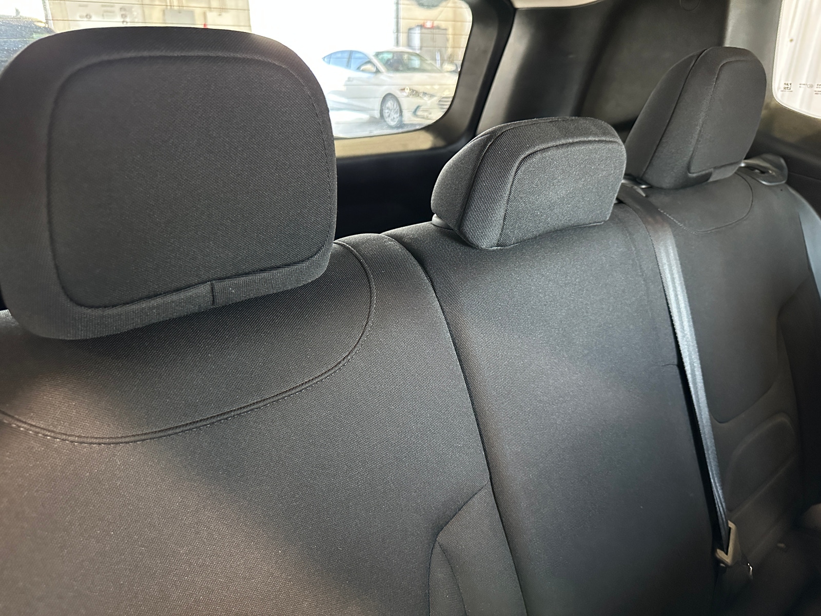 Thumbnail: 2019 Jeep Renegade - 6