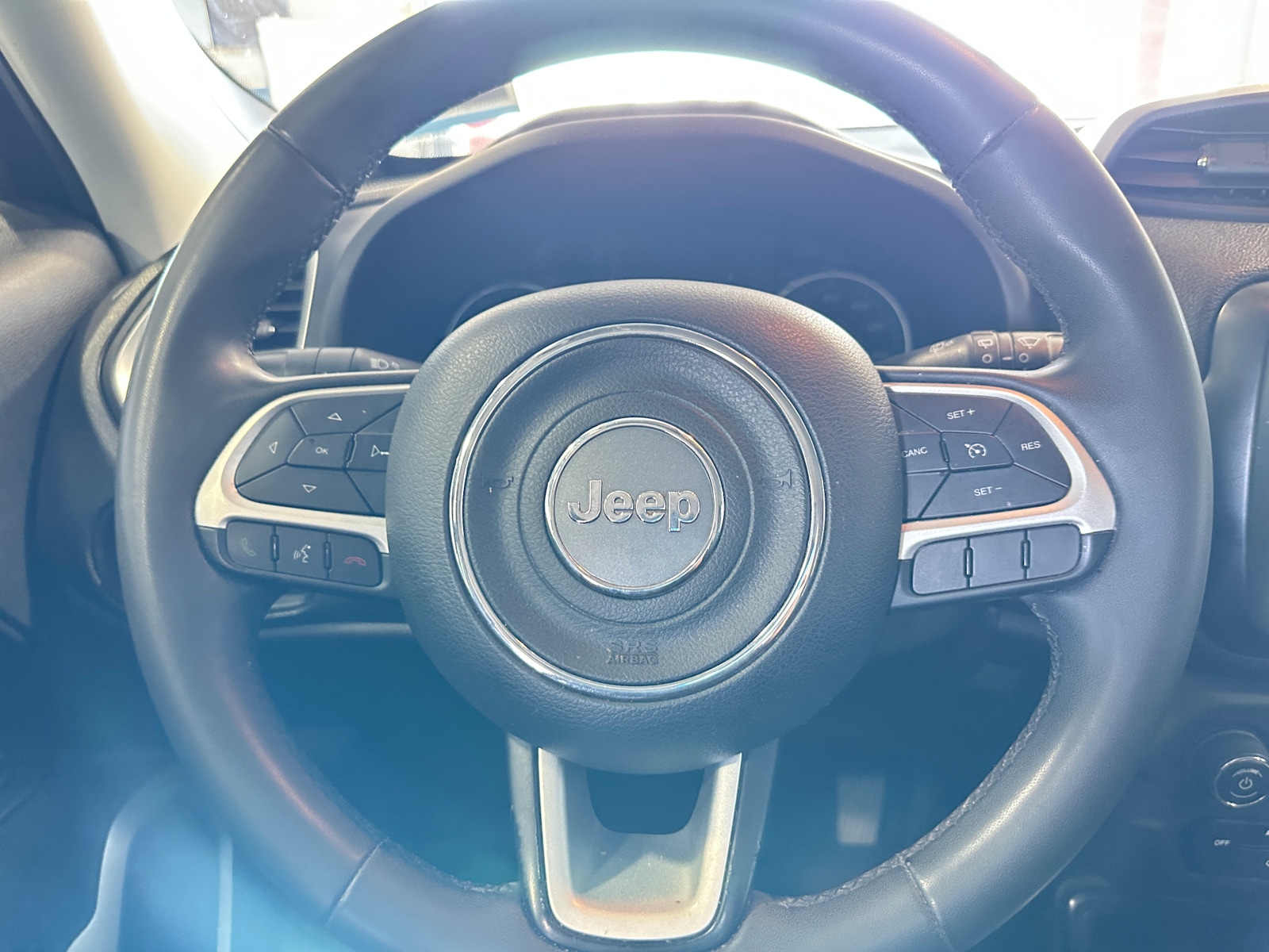 Thumbnail: 2019 Jeep Renegade - 5