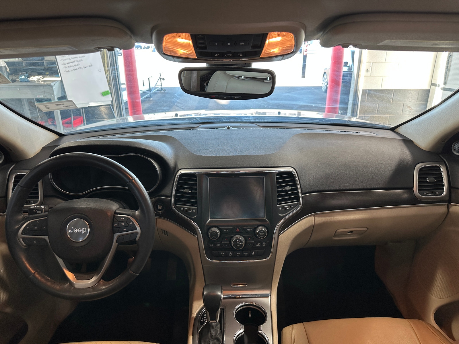 Thumbnail: 2018 Jeep Grand Cherokee - 2
