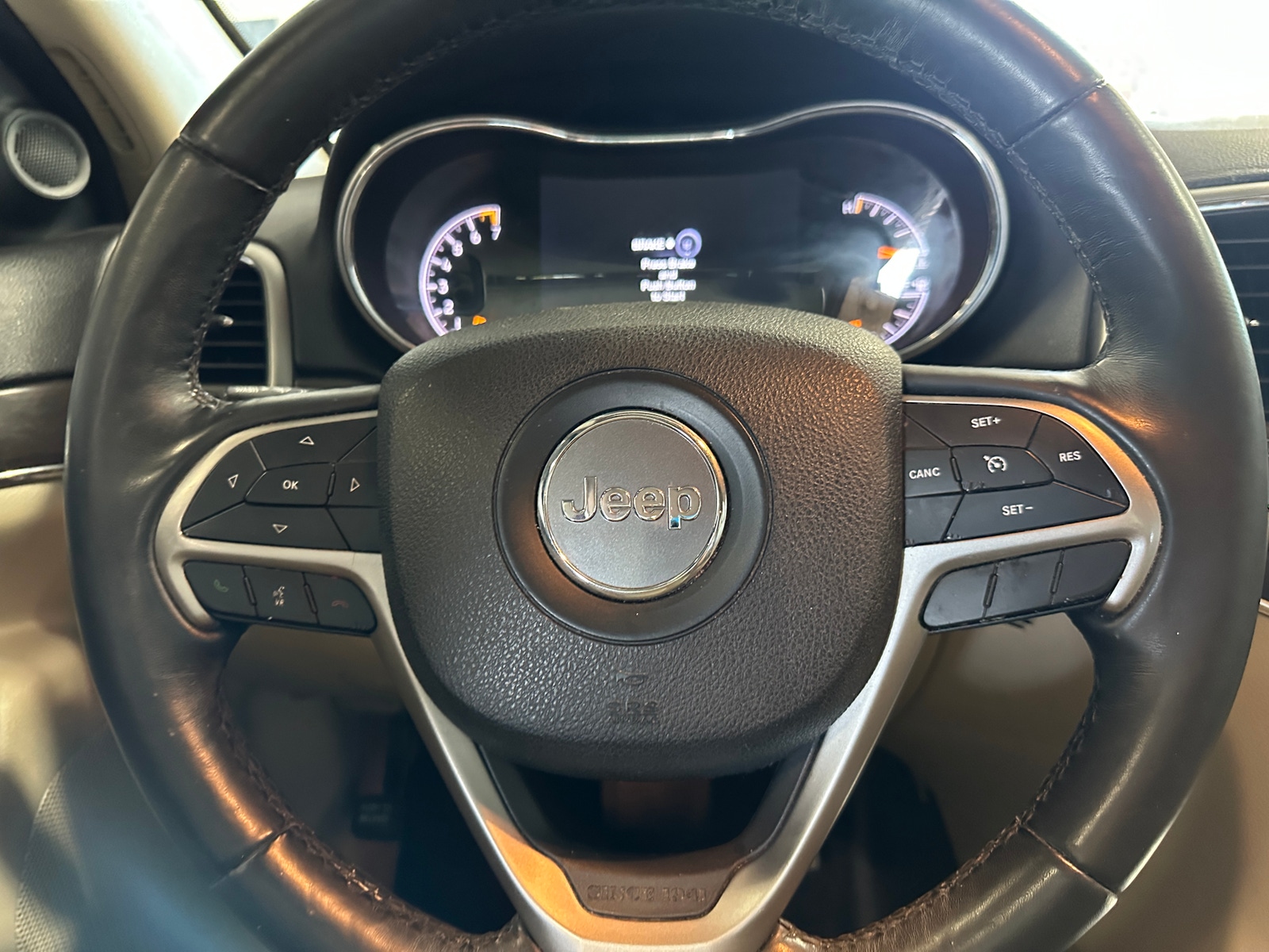 Thumbnail: 2018 Jeep Grand Cherokee - 4