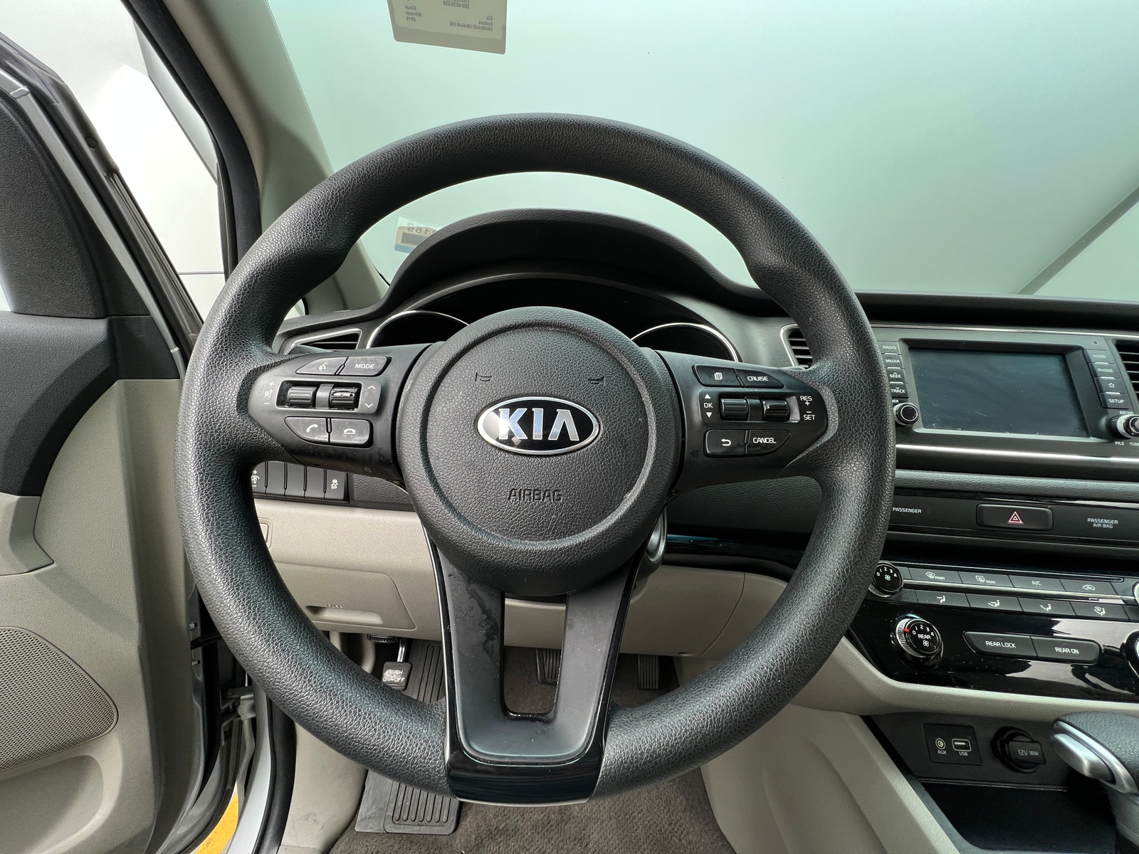 Thumbnail: 2019 Kia Sedona - 5
