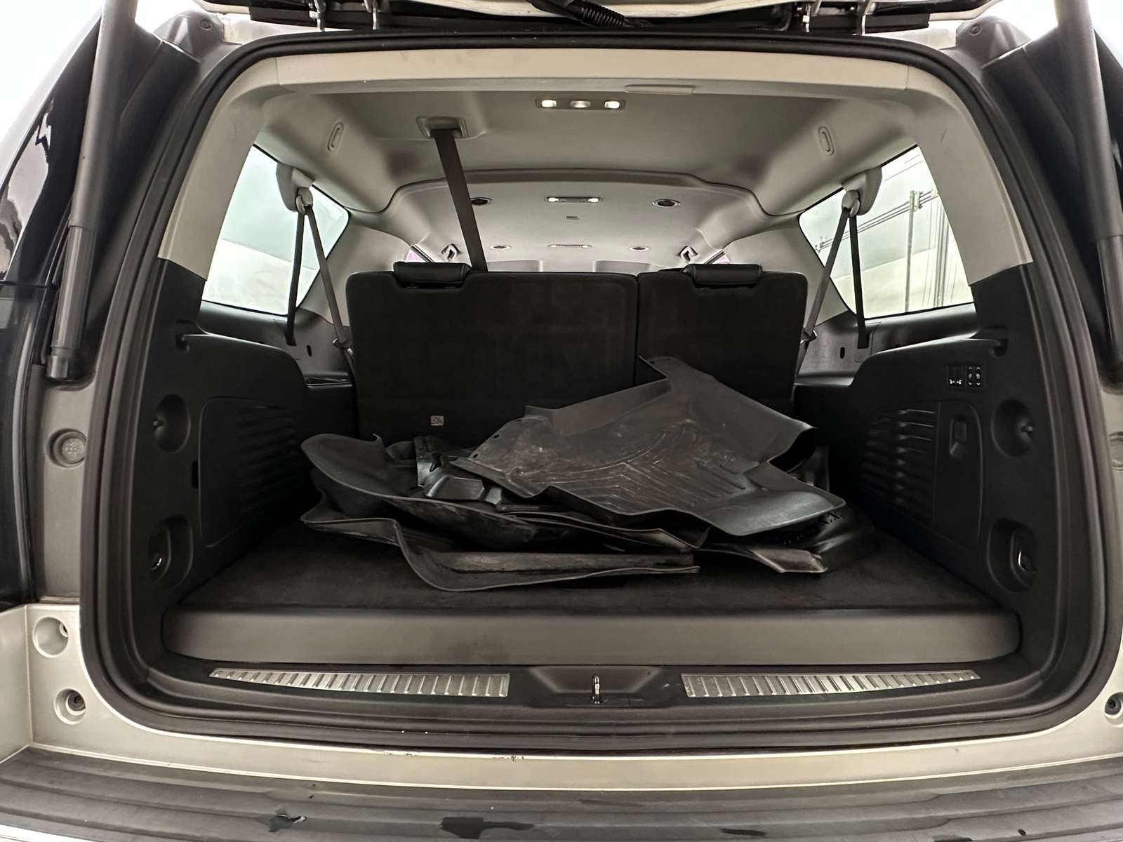 Thumbnail: 2020 GMC Yukon XL - 6