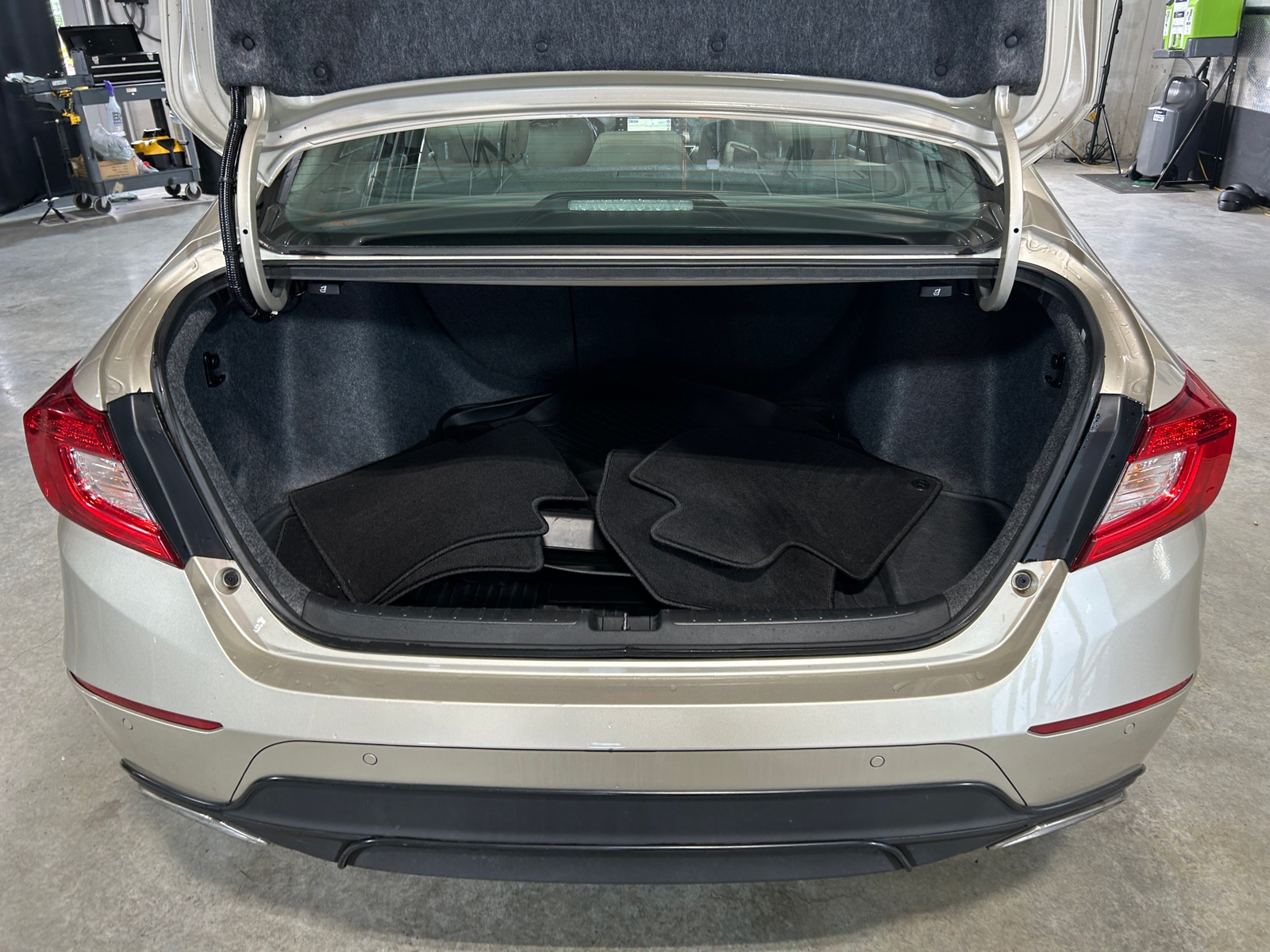 Thumbnail: 2019 Honda Accord - 6