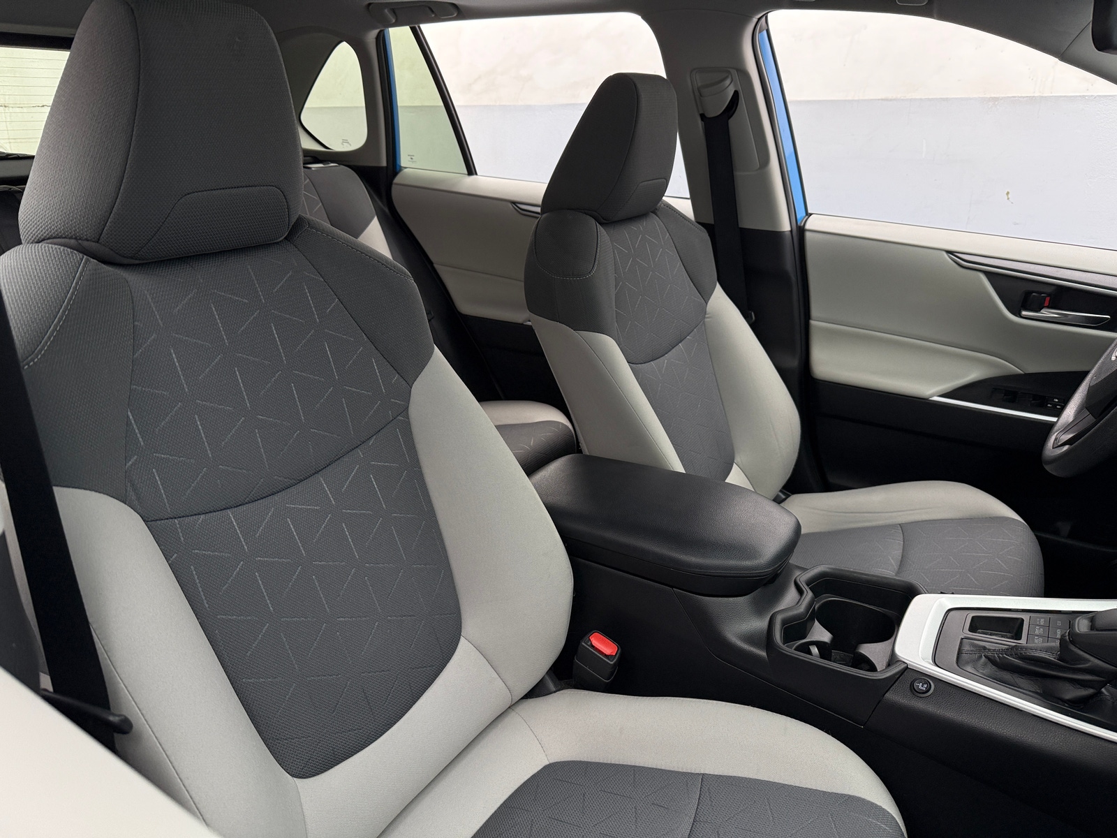 Thumbnail: 2019 Toyota RAV4 - 2