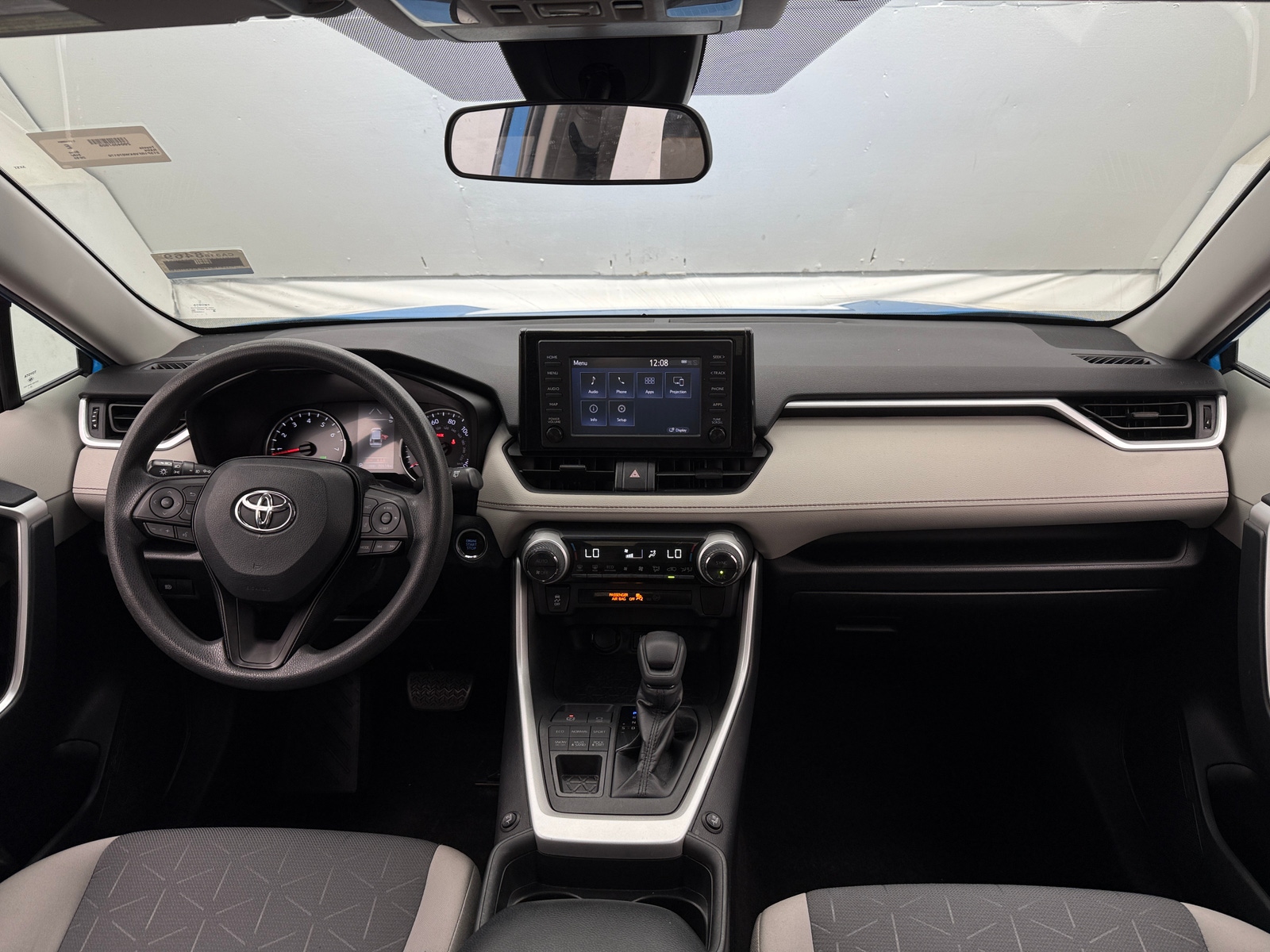 Thumbnail: 2019 Toyota RAV4 - 3