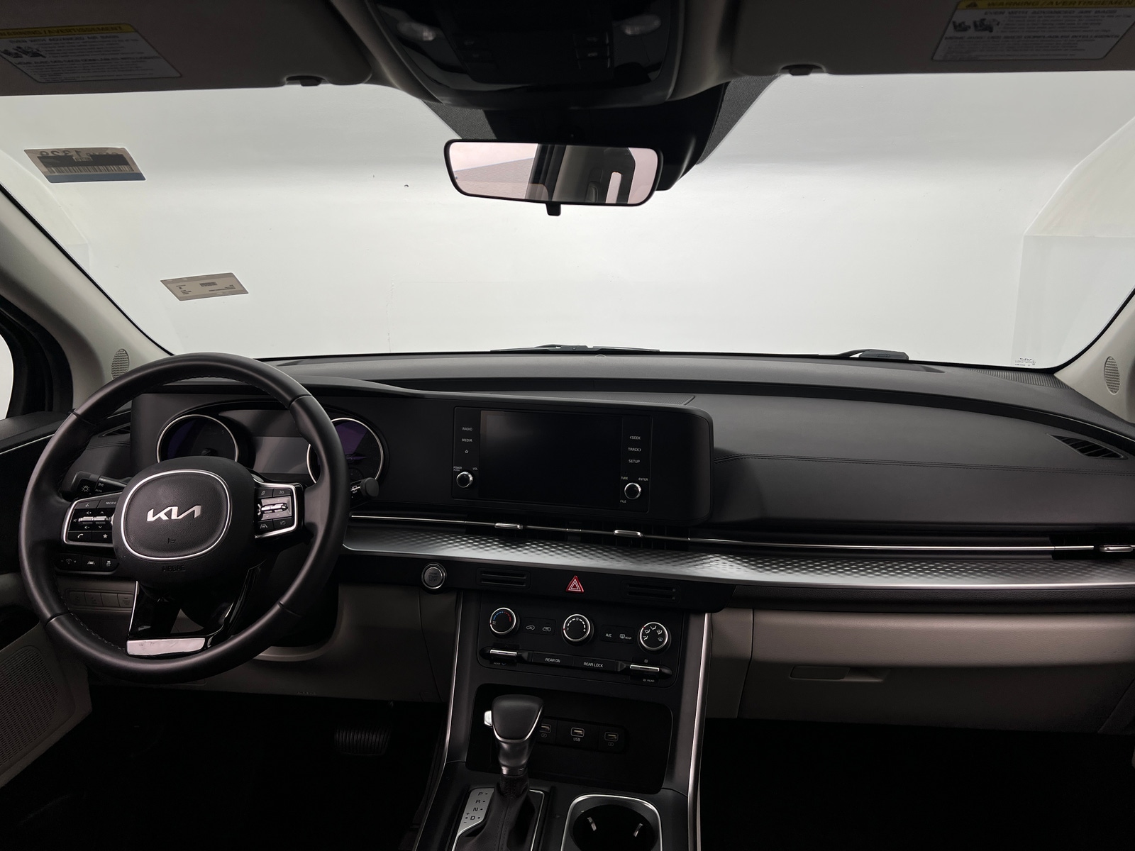 Thumbnail: 2024 Kia Carnival - 2