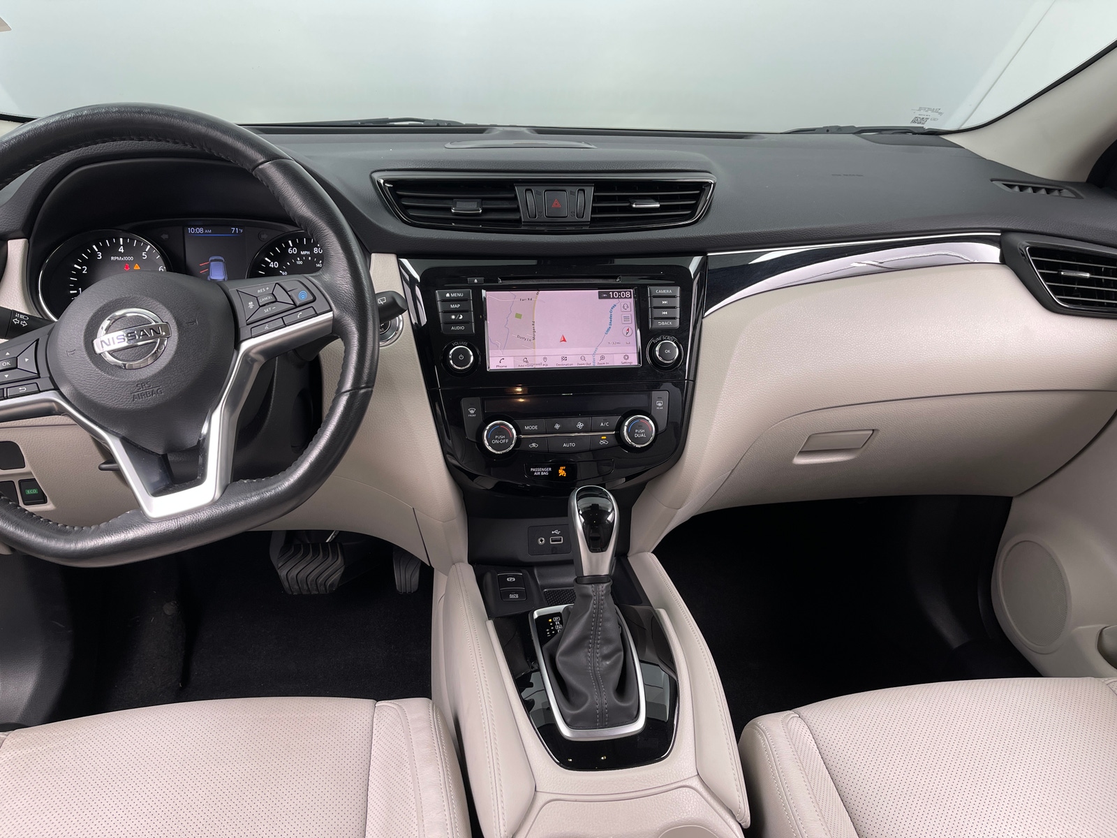 Thumbnail: 2019 Nissan Rogue Sport - 2