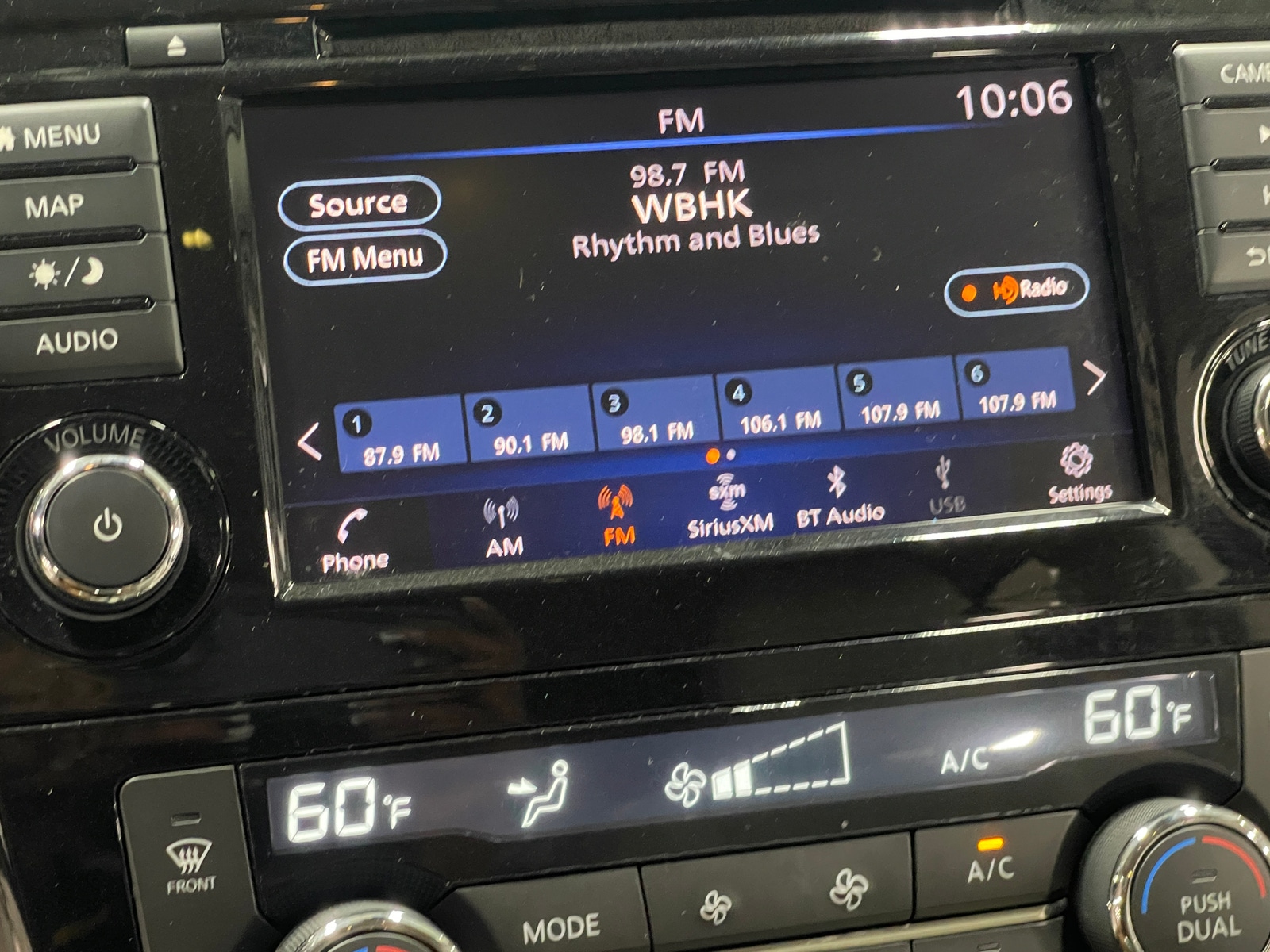 Thumbnail: 2019 Nissan Rogue Sport - 3