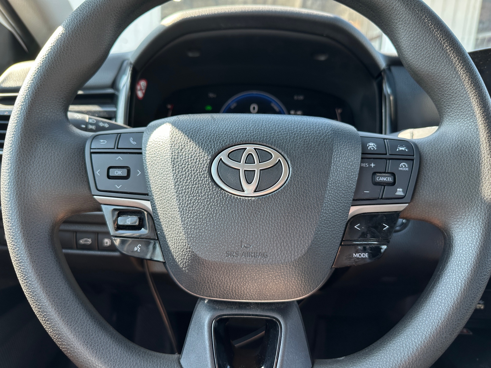 Thumbnail: 2025 Toyota Camry - 5