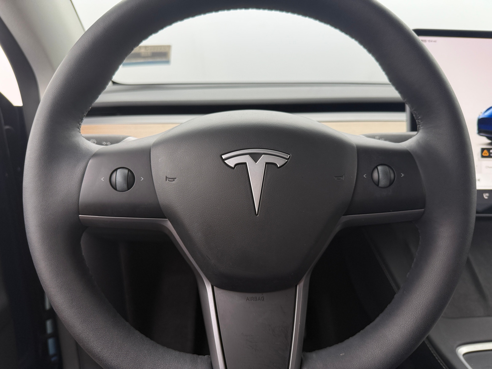Thumbnail: 2024 Tesla Model Y - 4