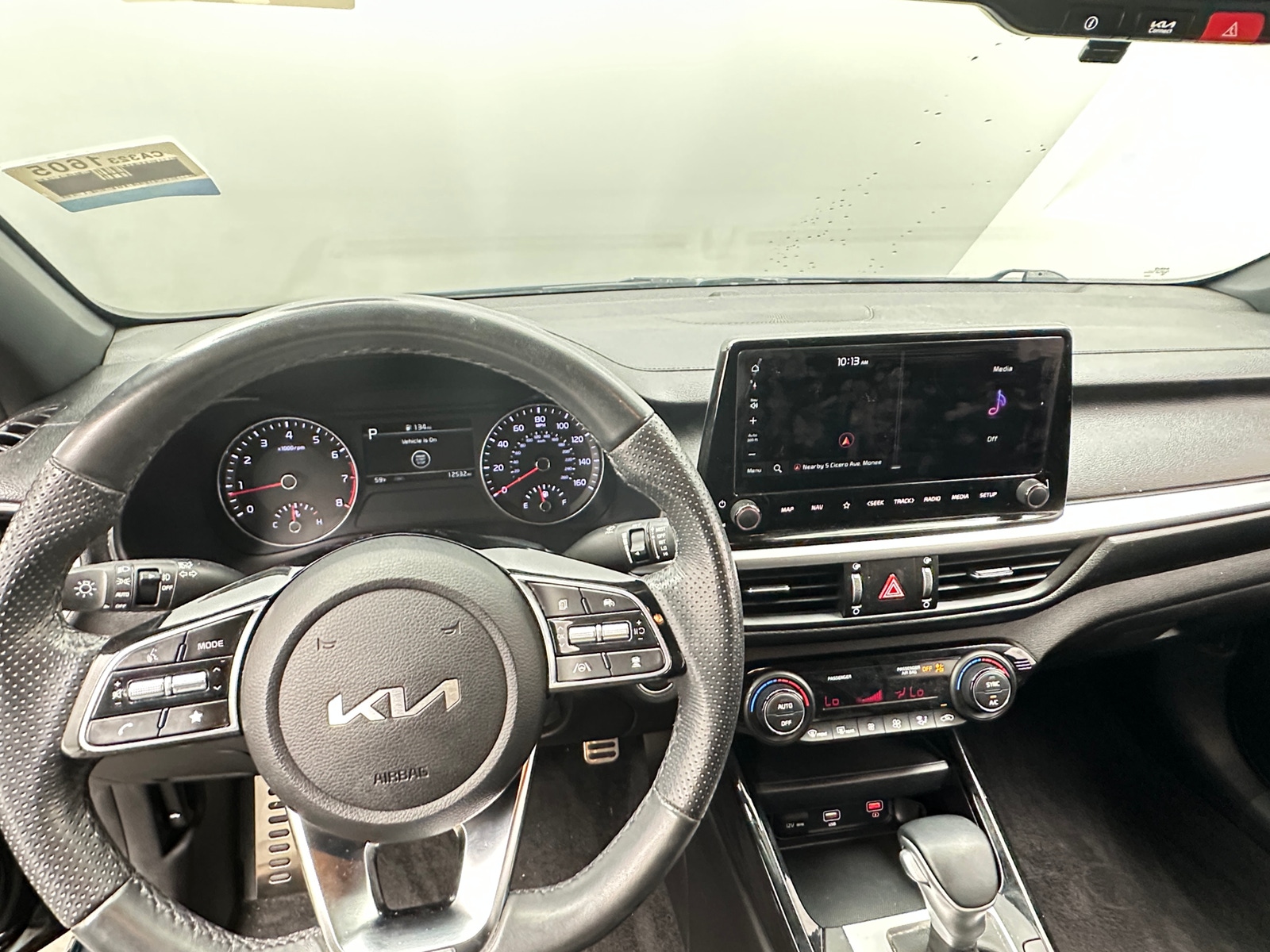 Thumbnail: 2023 Kia Forte - 3