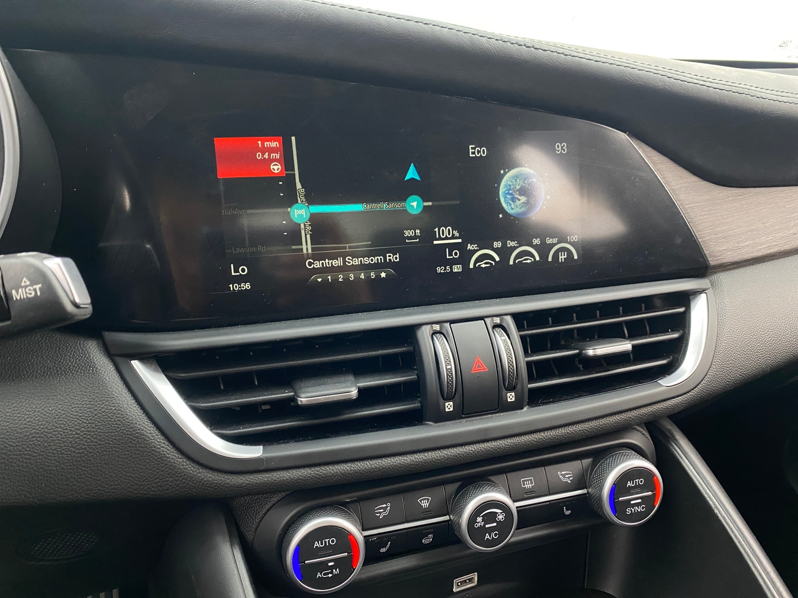 Thumbnail: 2018 Alfa Romeo Giulia - 3