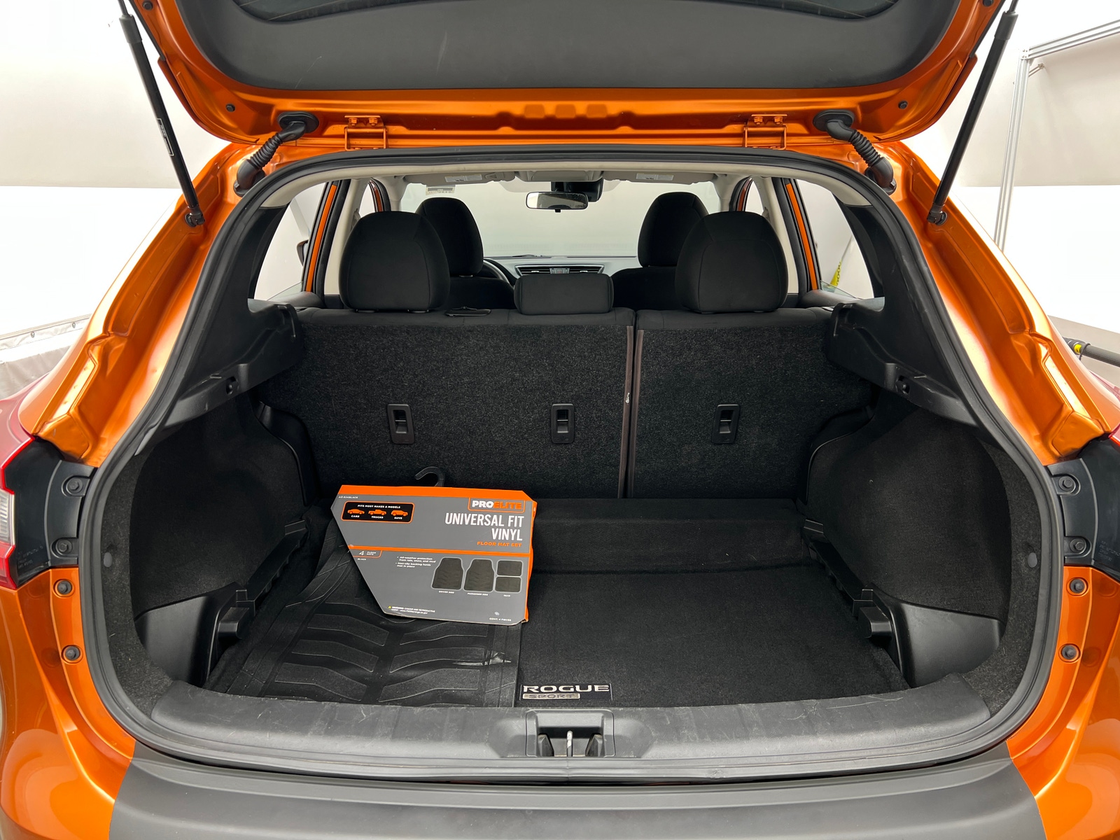 Thumbnail: 2021 Nissan Rogue Sport - 7