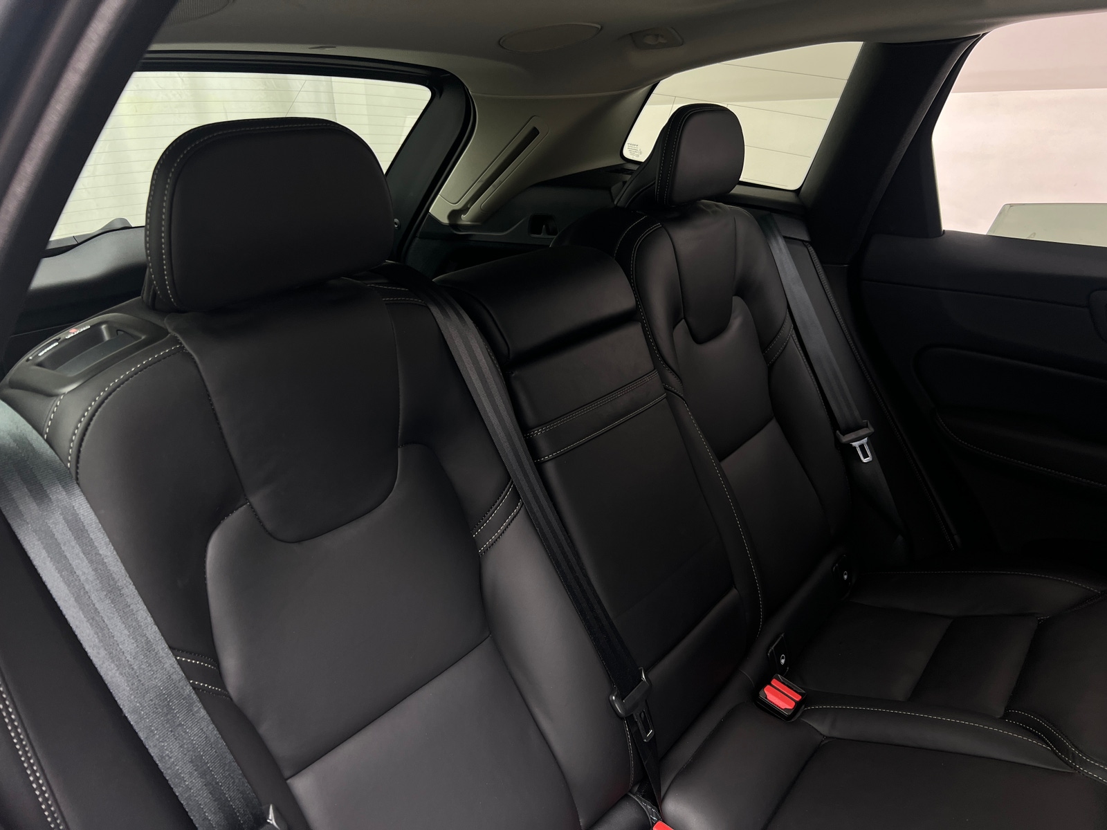 Thumbnail: 2021 Volvo XC60 - 5
