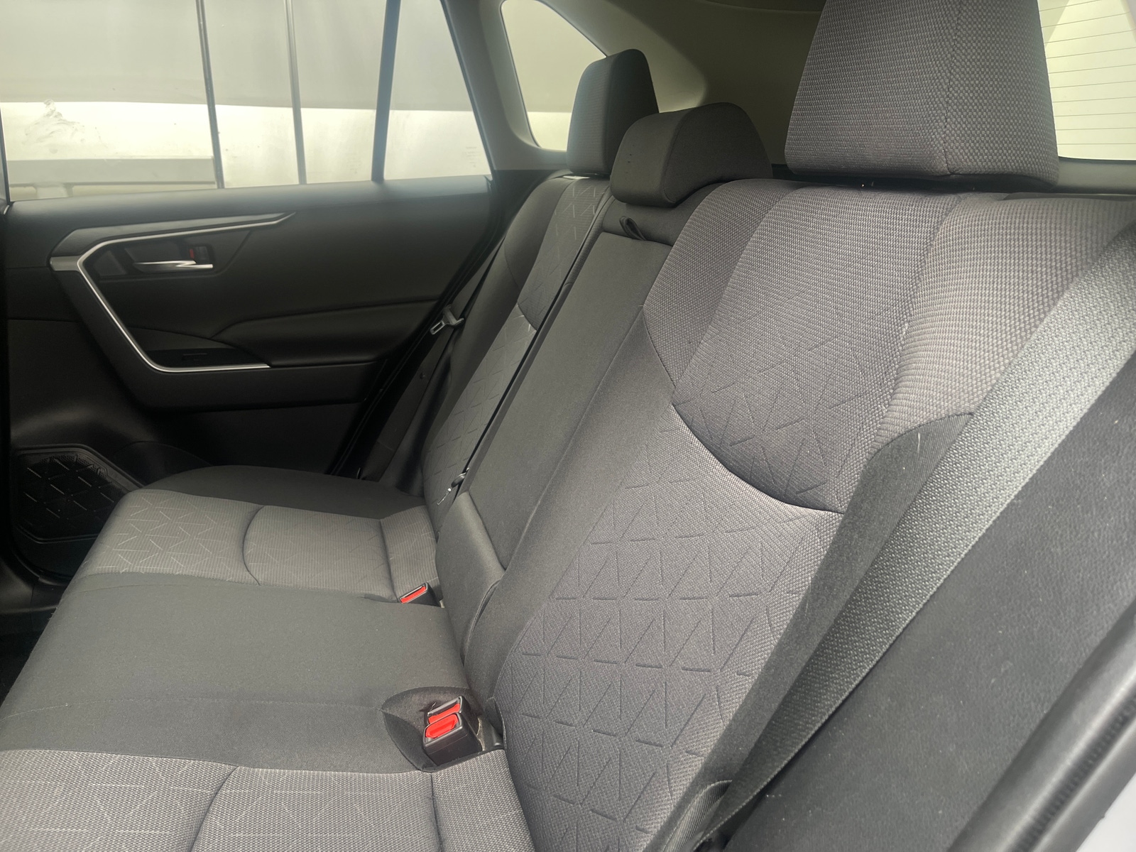Thumbnail: 2021 Toyota RAV4 - 6