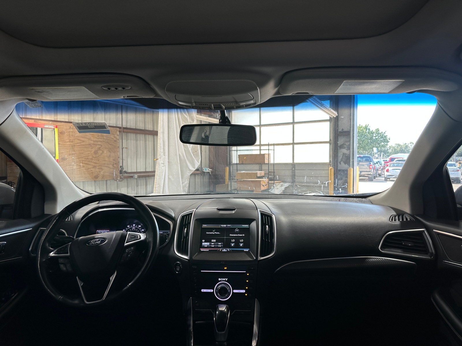 Thumbnail: 2015 Ford Edge - 2