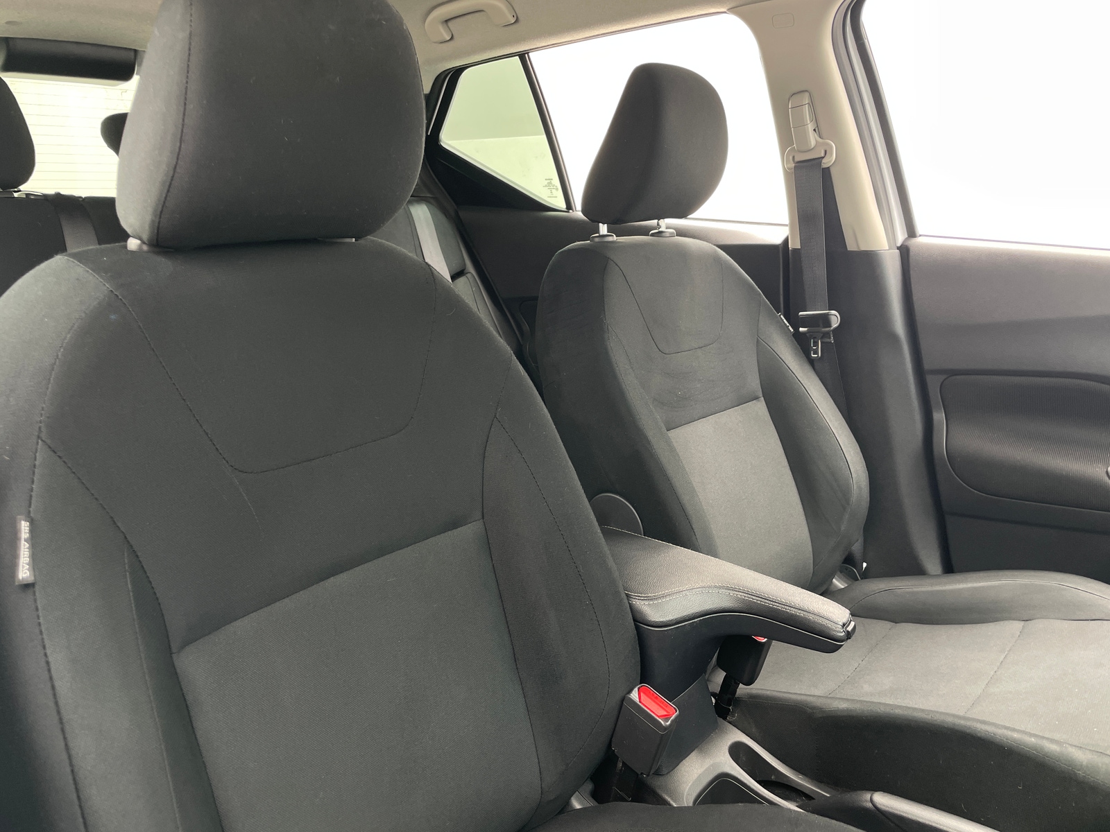 Thumbnail: 2024 Nissan Kicks - 2