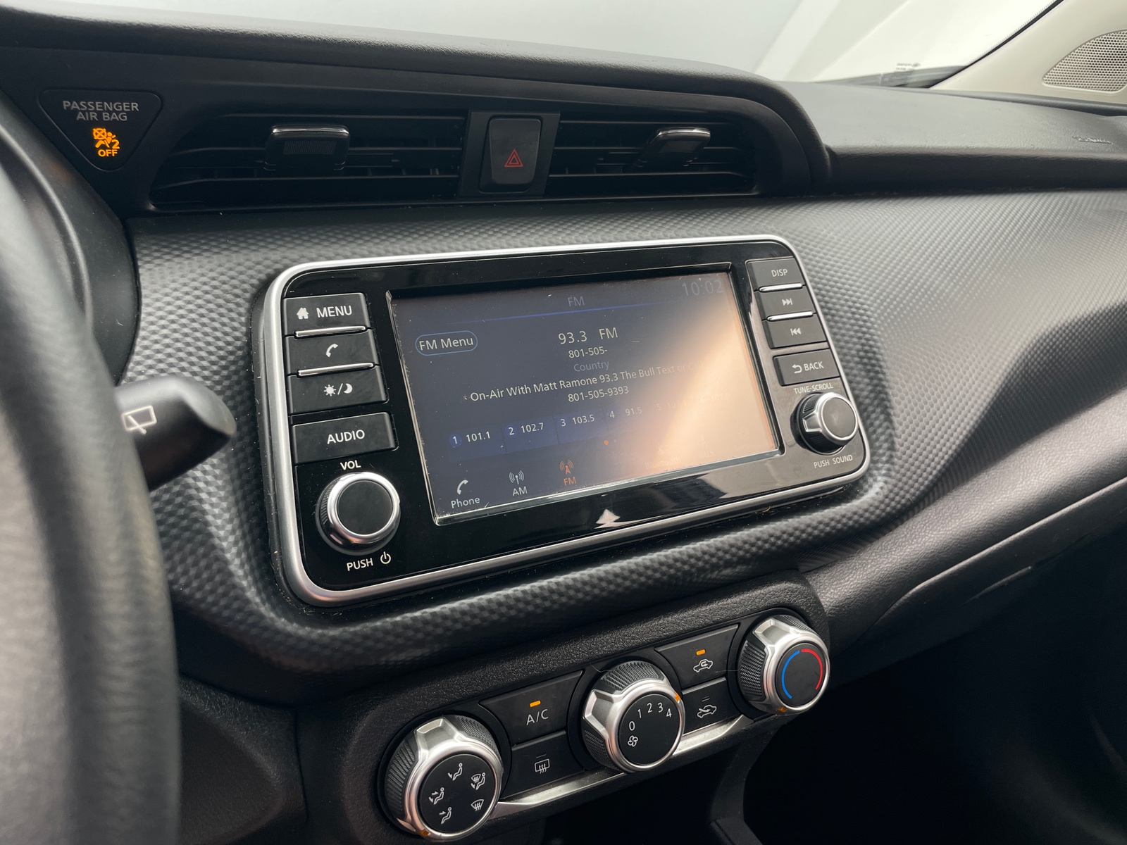 Thumbnail: 2024 Nissan Kicks - 4