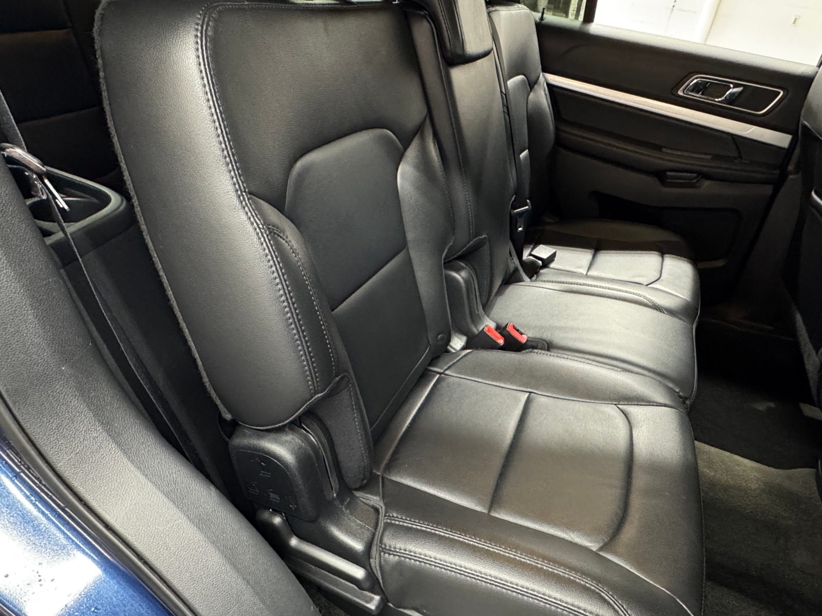 Thumbnail: 2017 Ford Explorer - 6