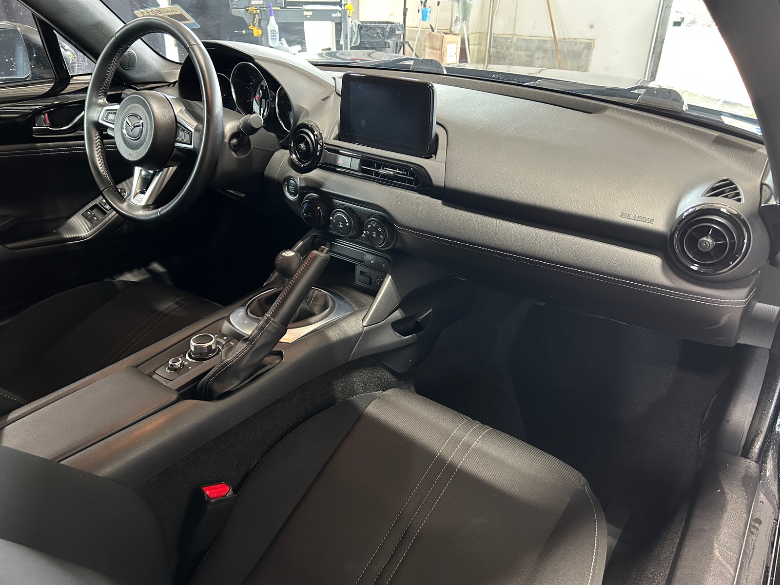 Thumbnail: 2023 Mazda MX-5 Miata - 3