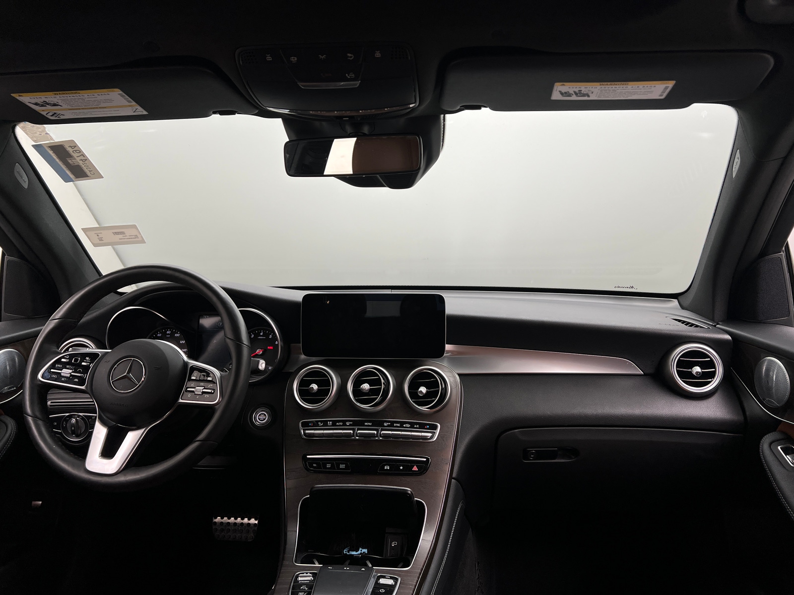 Thumbnail: 2020 Mercedes-Benz GLC - 2