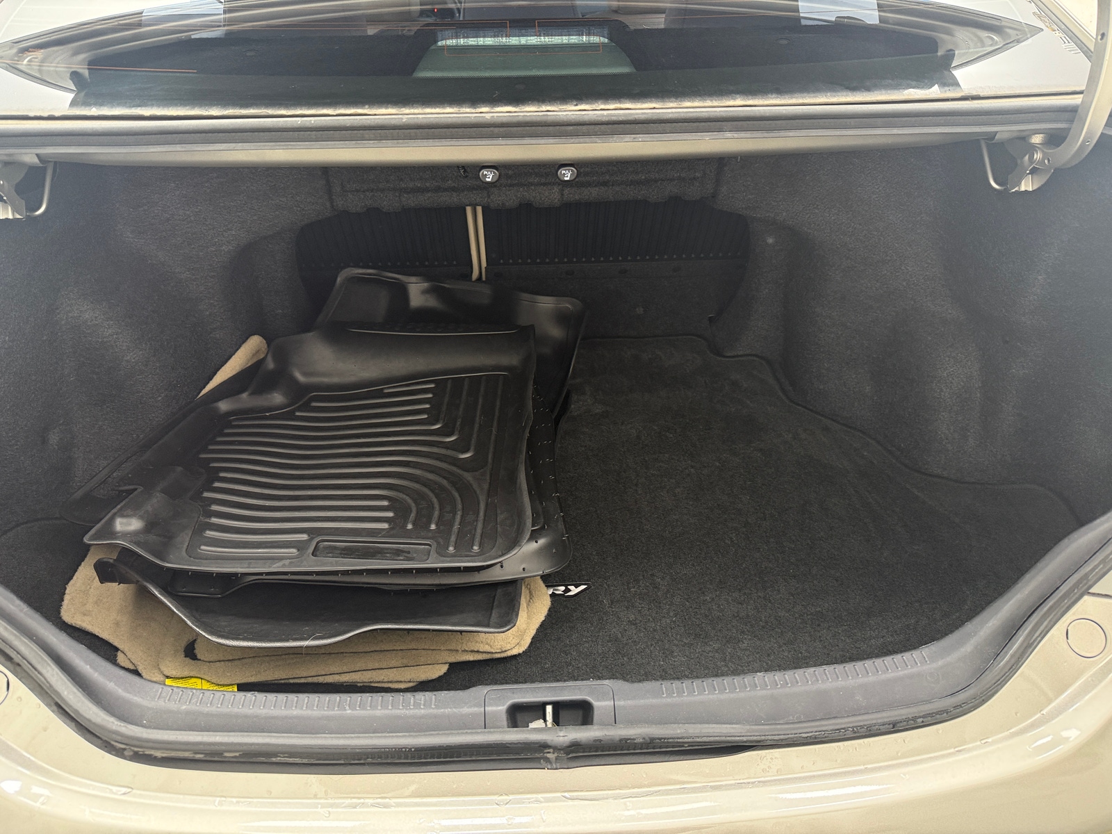 Thumbnail: 2014 Toyota Camry - 6