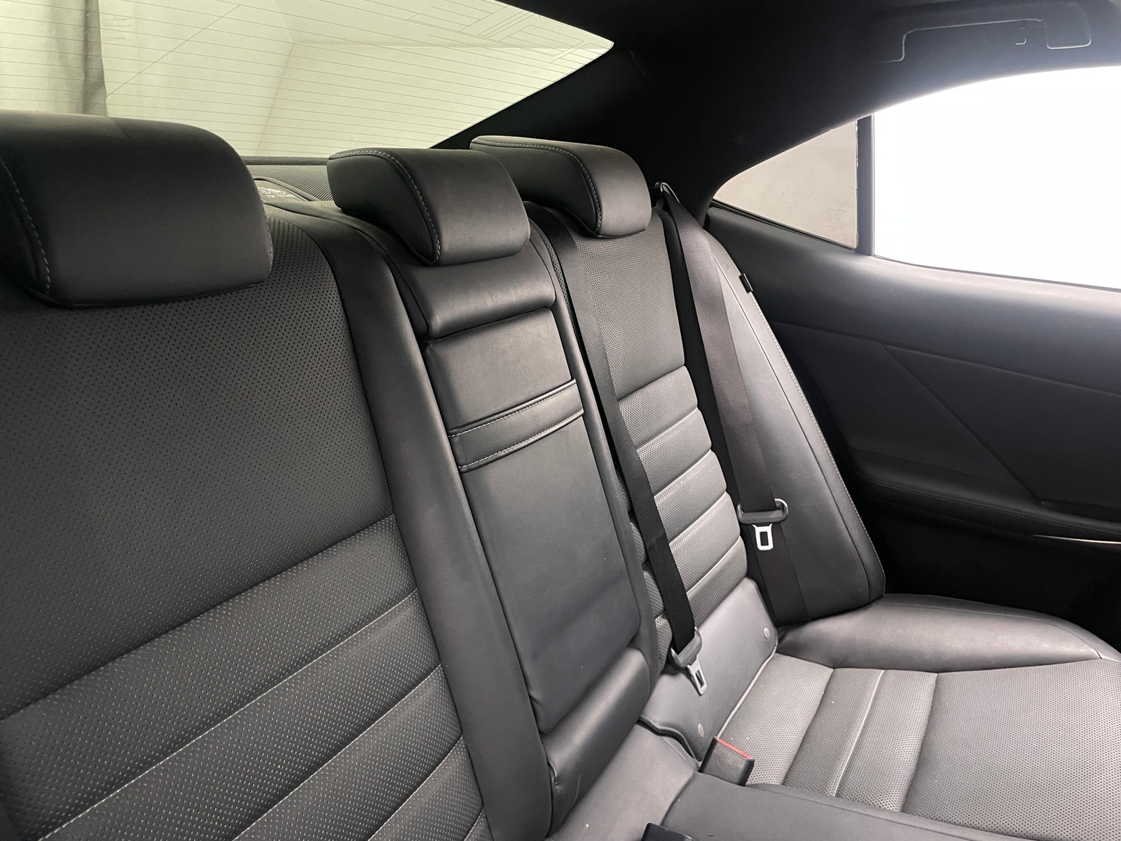 Thumbnail: 2019 Lexus IS - 5