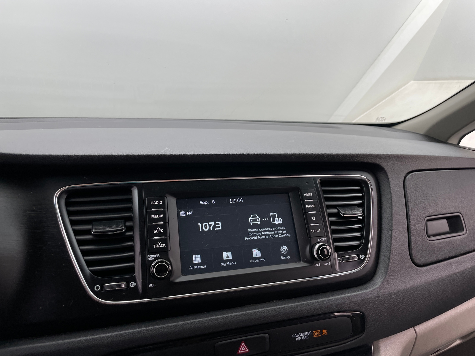Thumbnail: 2021 Kia Sedona - 4