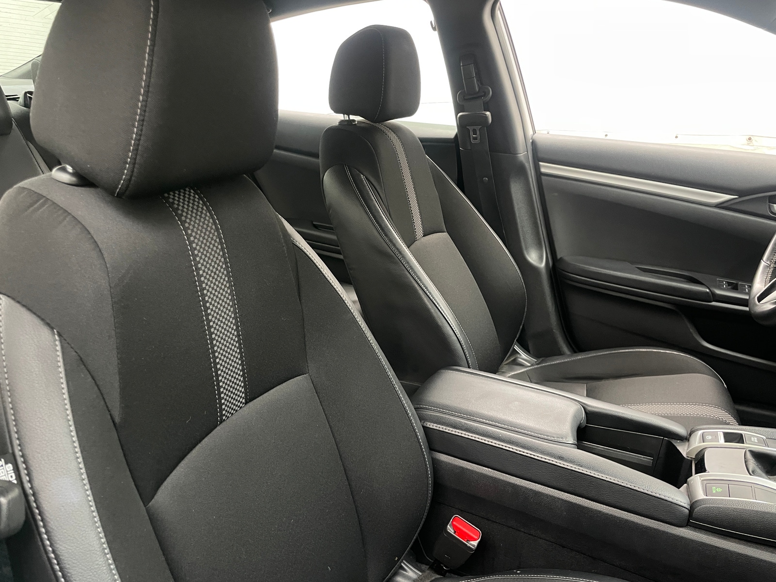 Thumbnail: 2019 Honda Civic - 2