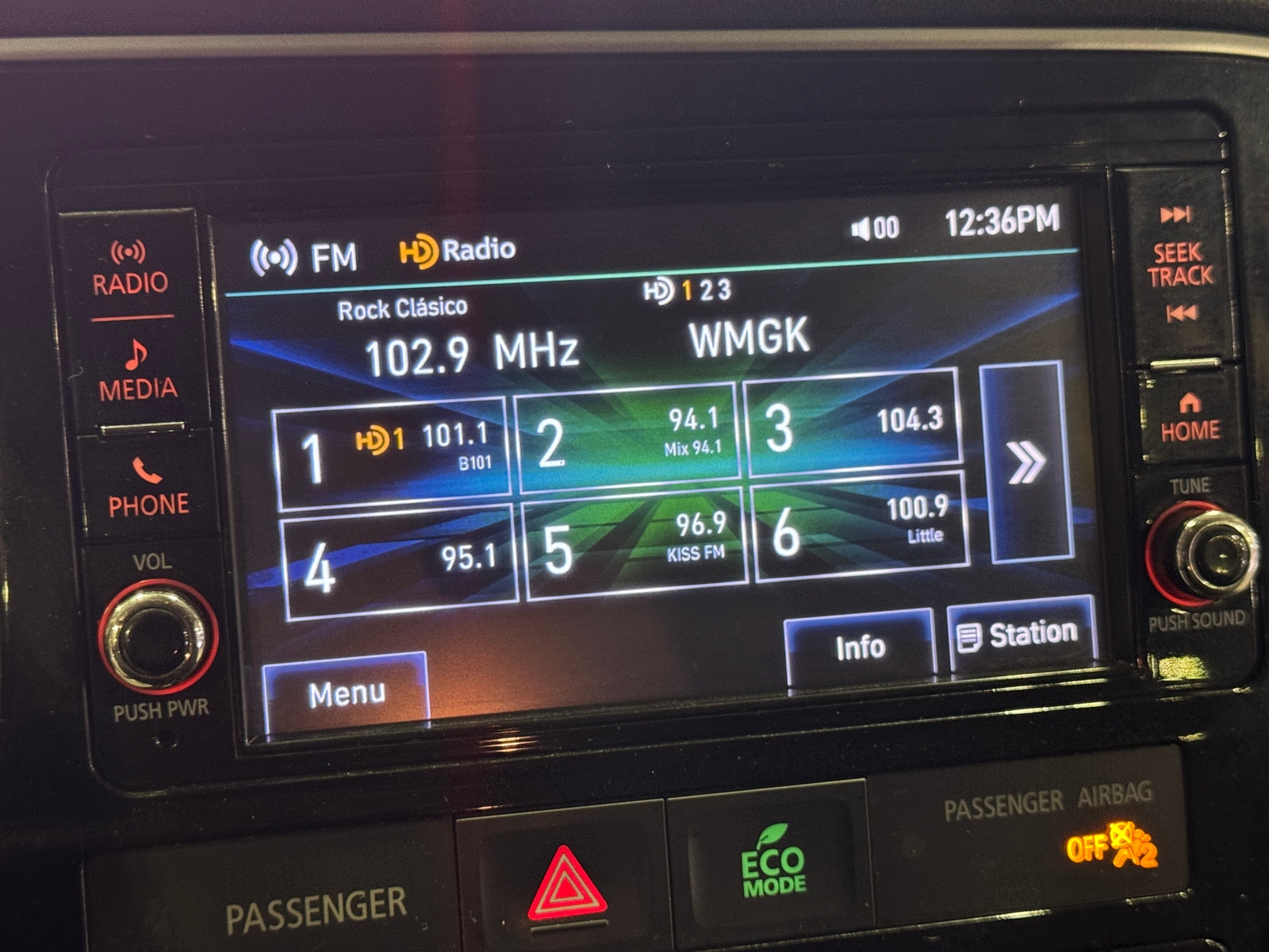 Thumbnail: 2018 Mitsubishi Outlander - 4