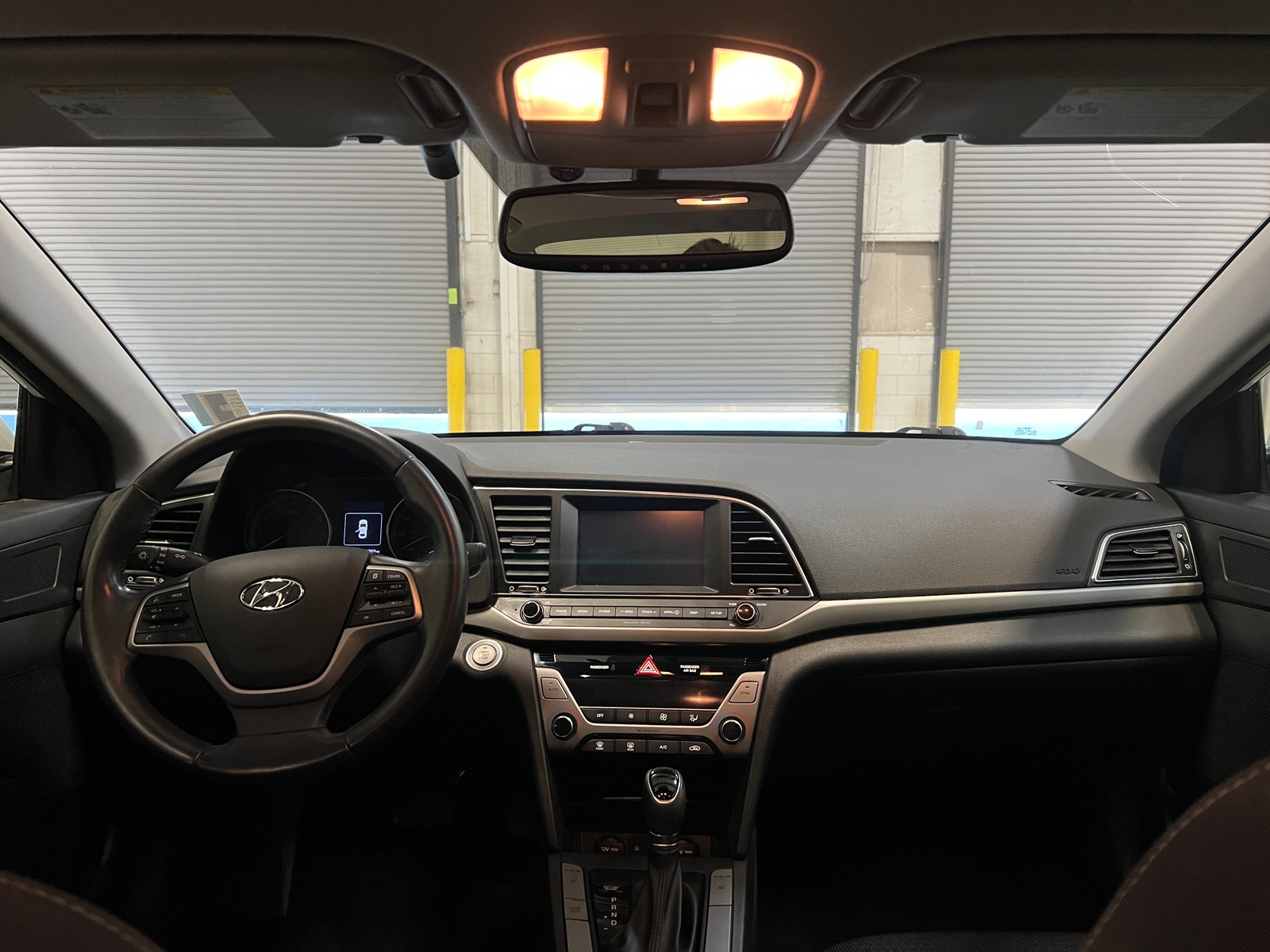 Thumbnail: 2018 Hyundai Elantra - 3