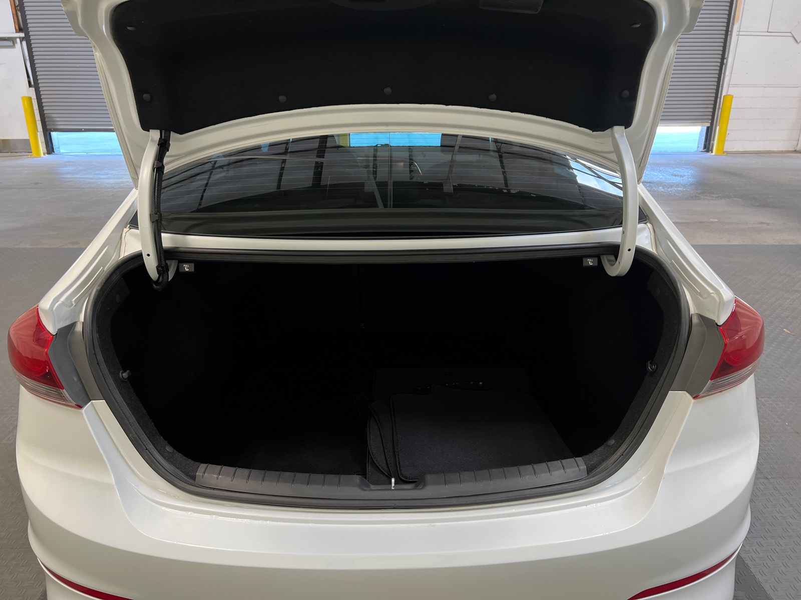 Thumbnail: 2018 Hyundai Elantra - 7